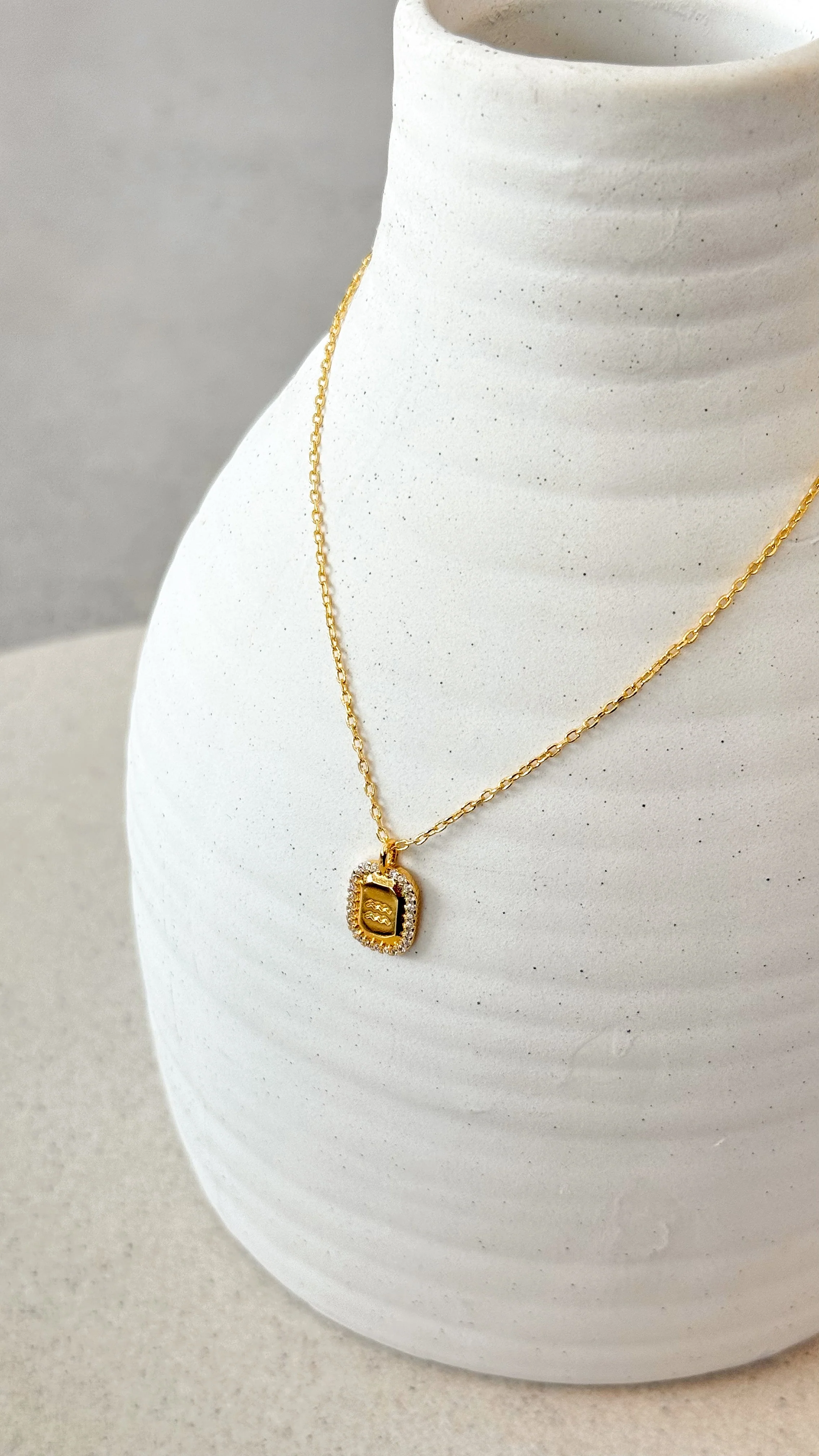Zodiac Necklace - Aquarius