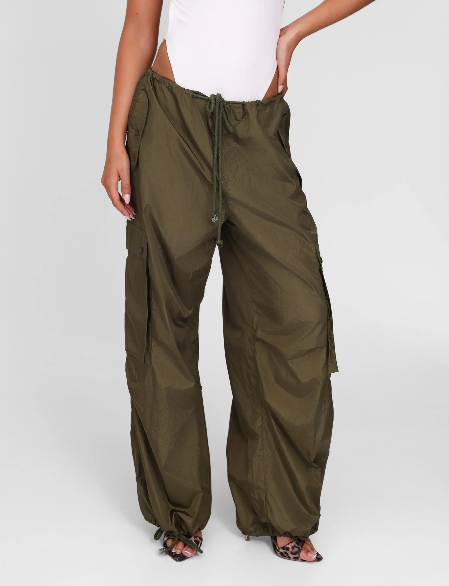 VIOLETTE PANT - GREEN : KHAKI GREEN