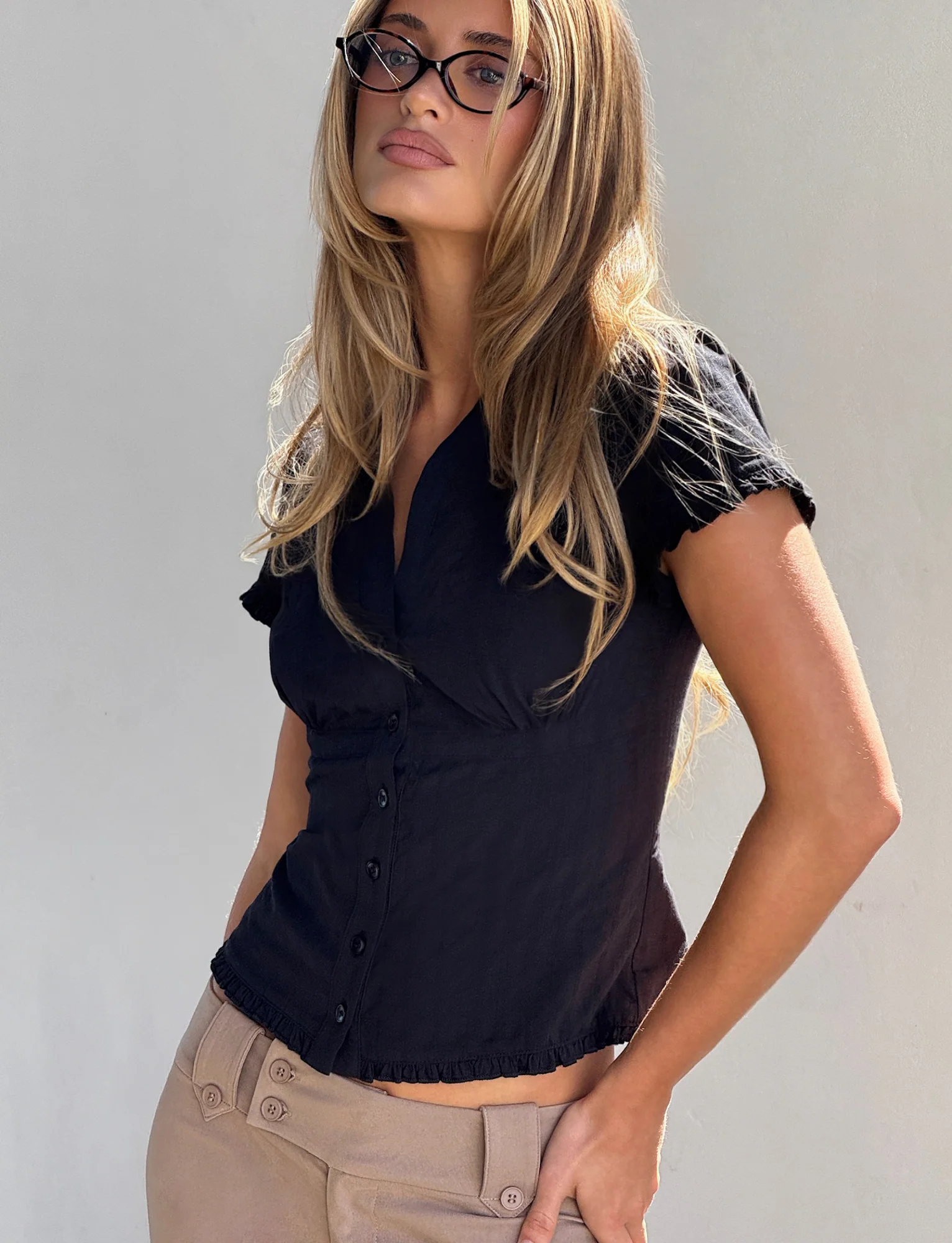 VALERIE SHORT SLEEVE SHIRT - BLACK