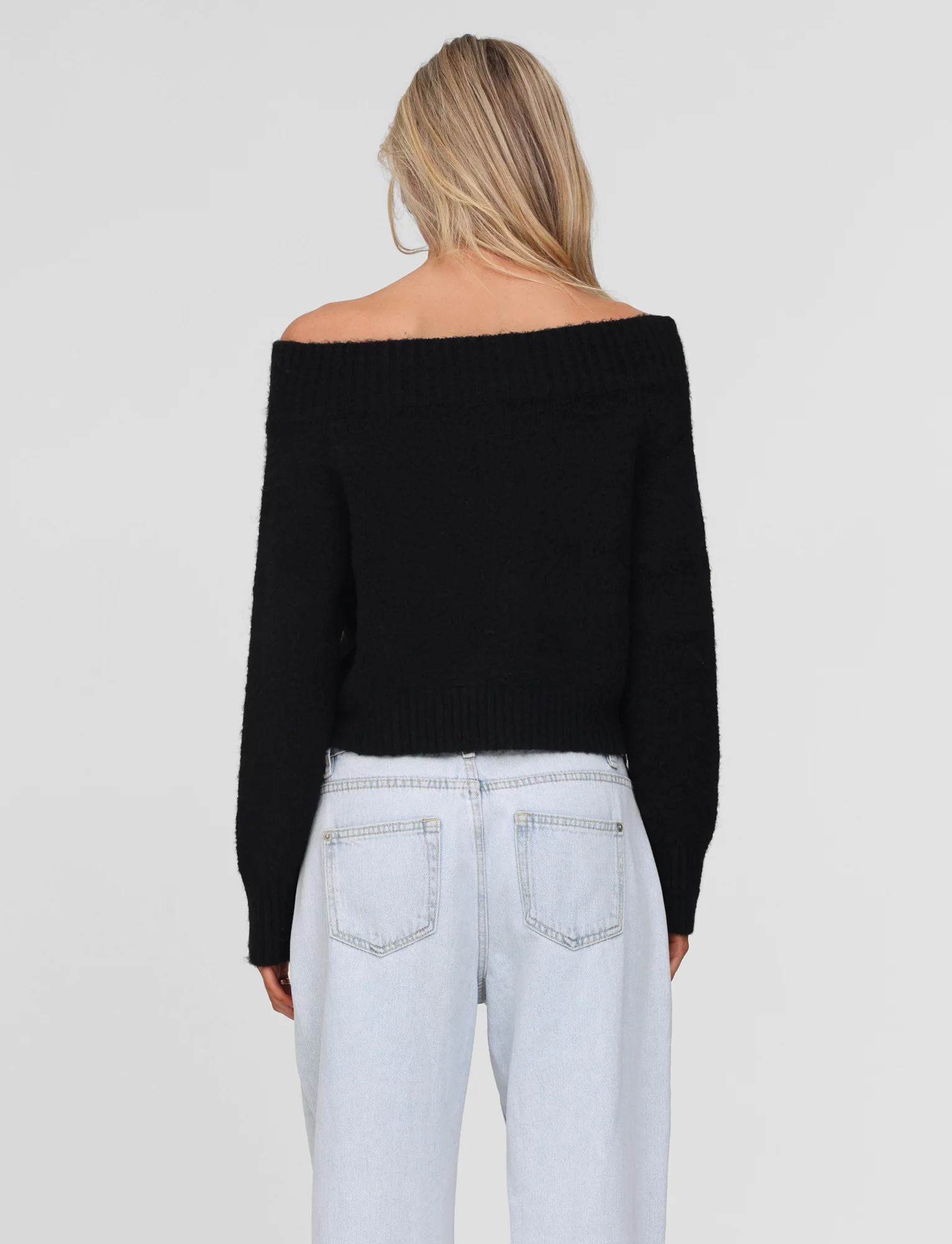 LUNETTE JUMPER  - BLACK