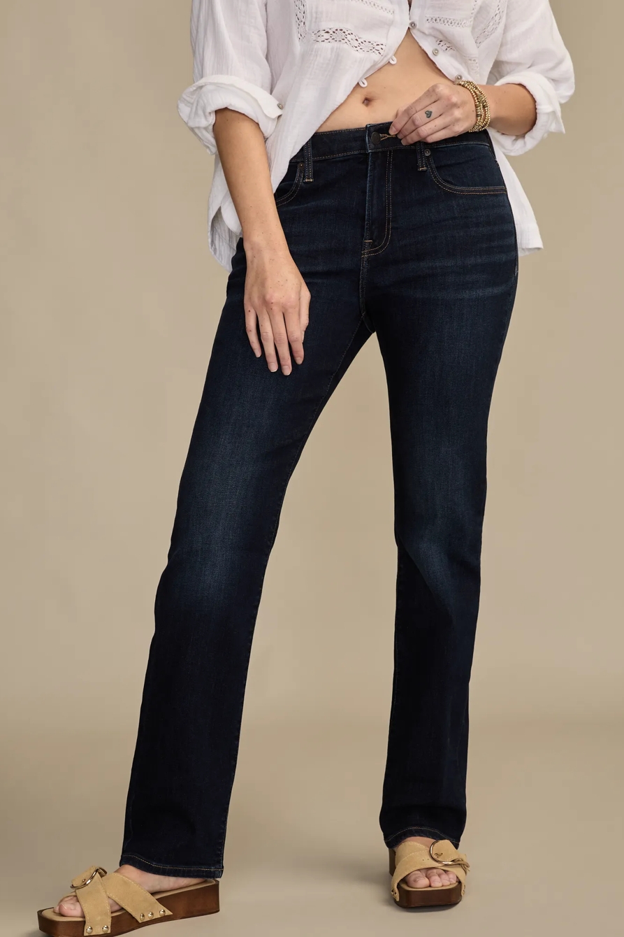 HIGH RISE CURVY STRAIGHT - Lucky Brand Outlet