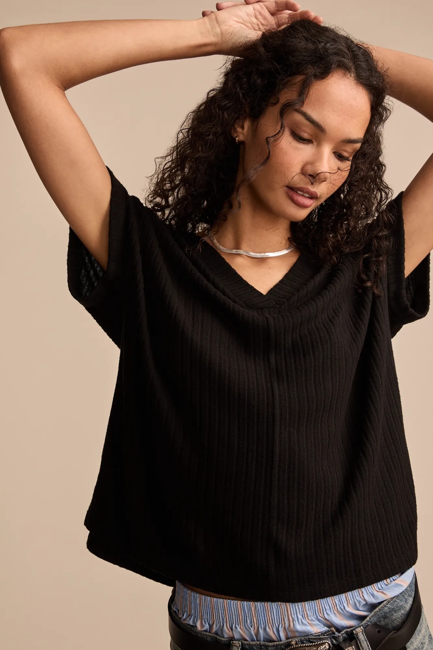 CLOUD DOLMAN V-NECK TEE - Lucky Brand Outlet