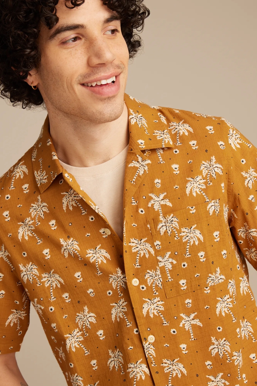 PRINTED CAMP COLLAR SHORT SLEEVE SHIRT - Lucky Brand Outlet