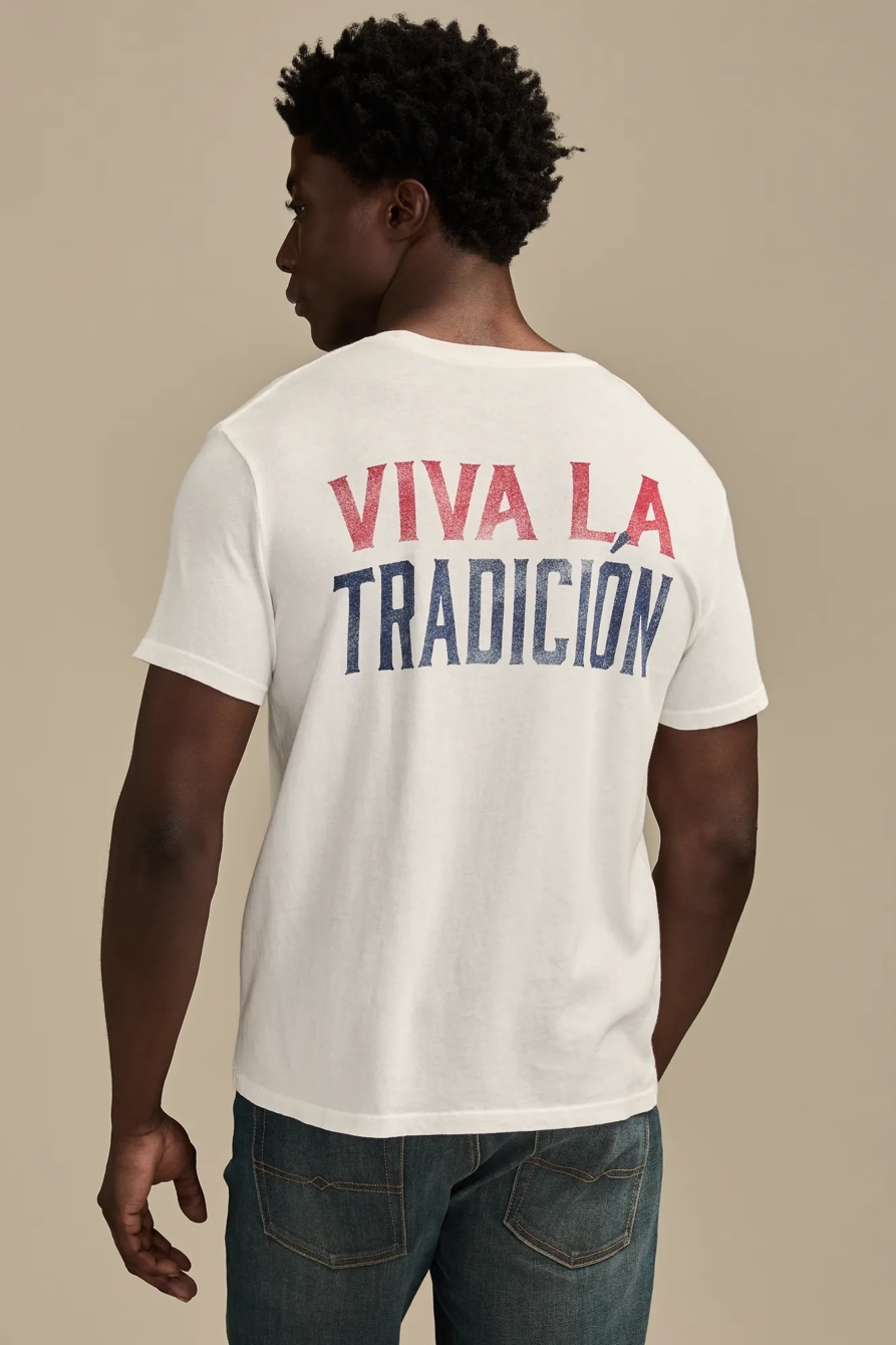 MODELO TRADITION TEE - Lucky Brand Outlet