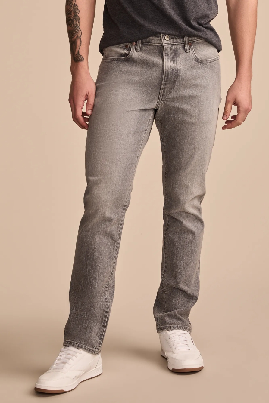 223 STRAIGHT - Lucky Brand Outlet