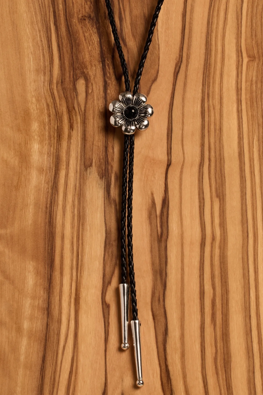 ONYX FLOWER BOLO NECKLACE - Lucky Brand Outlet