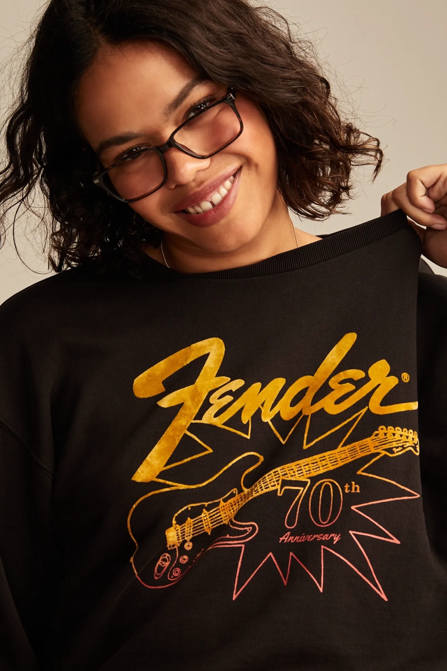 FENDER 70TH ANNIVERSARY CREW FLEECE - Lucky Brand Outlet