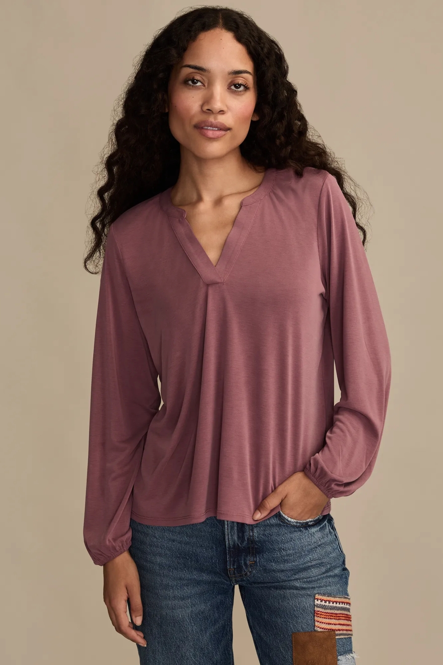 SANDWASH LONG SLEEVE NOTCH TOP - Lucky Brand Outlet