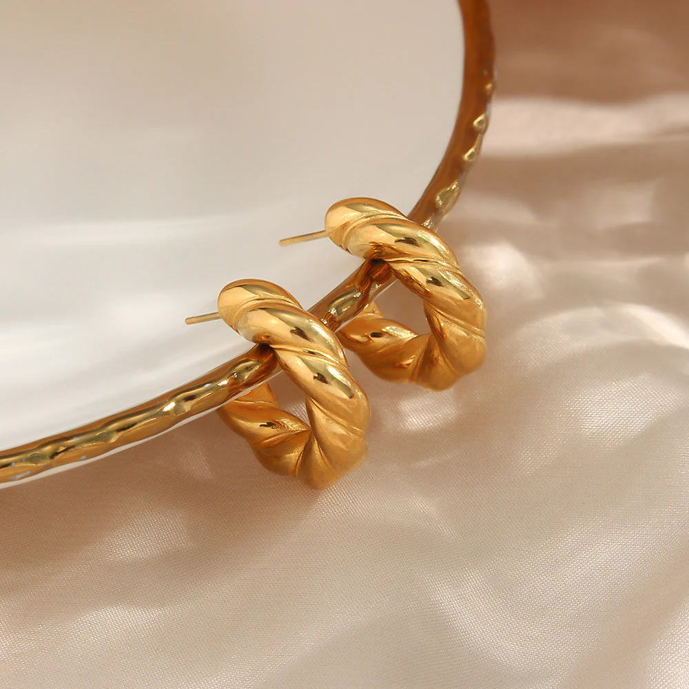 Mila Twisted Hoop Earrings