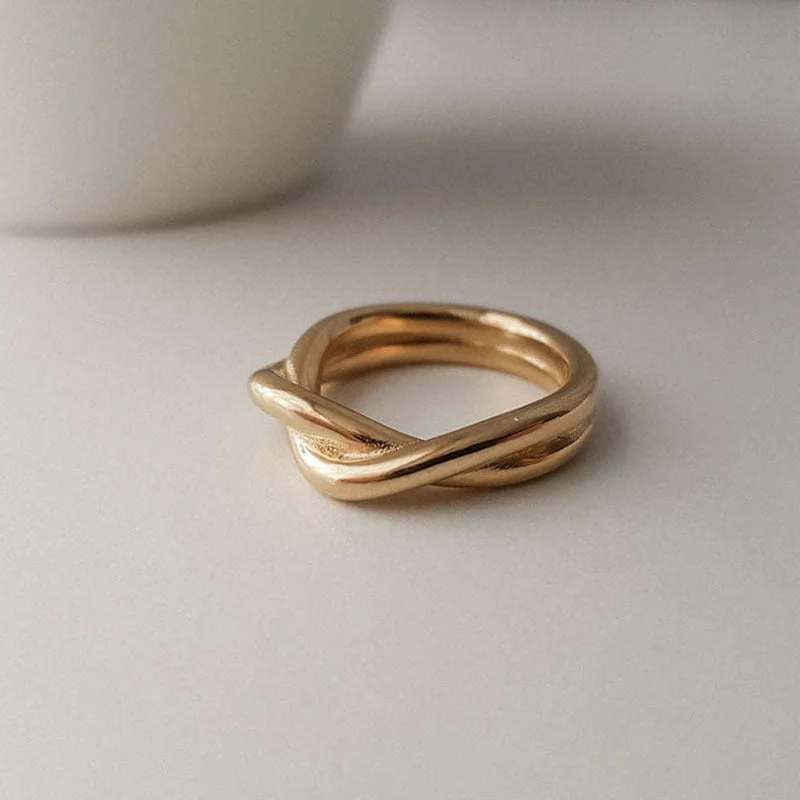 Celeste Twisted Gold Ring