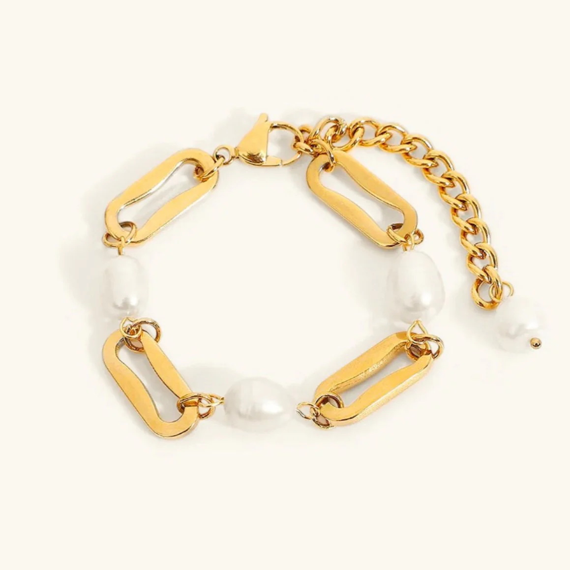 Isla Pearl Link Gold Bracelet