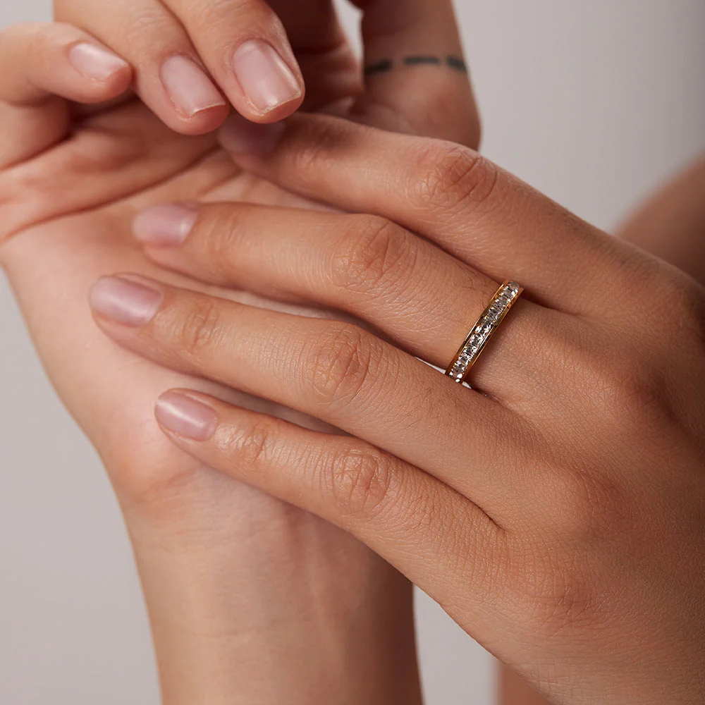 Elysia Band - Diamond Gold Ring