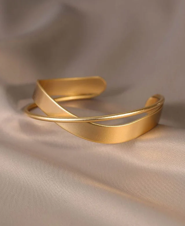 Twistline - Gold Open Cuff Bangle