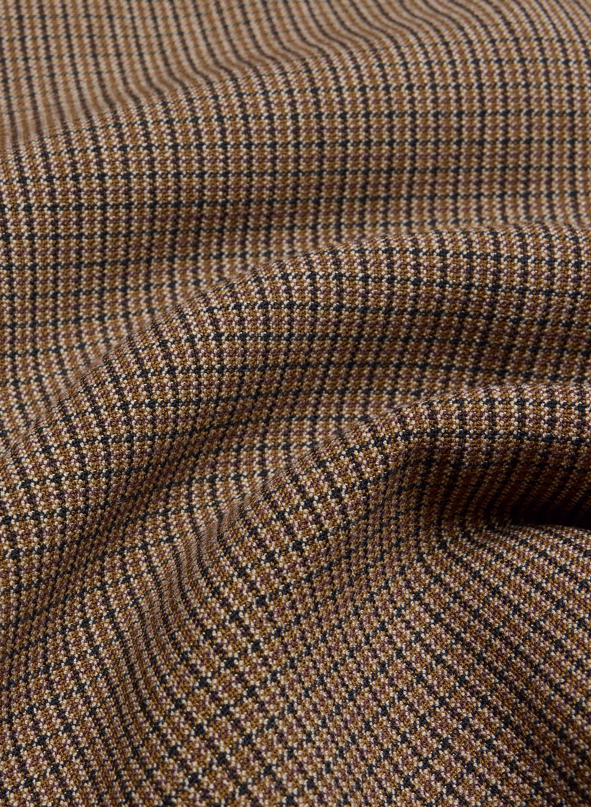 Agency Mini Short - (Re)ssential