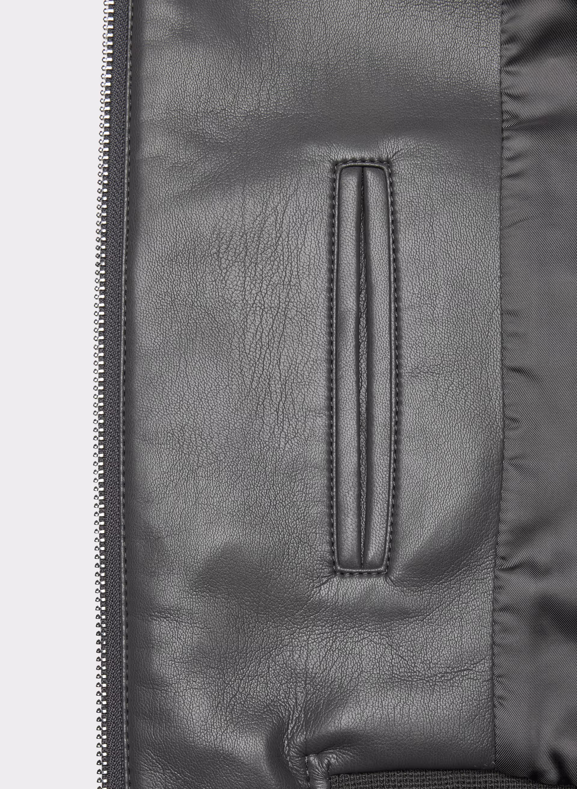 Synergy Bomber - UnReal Leather