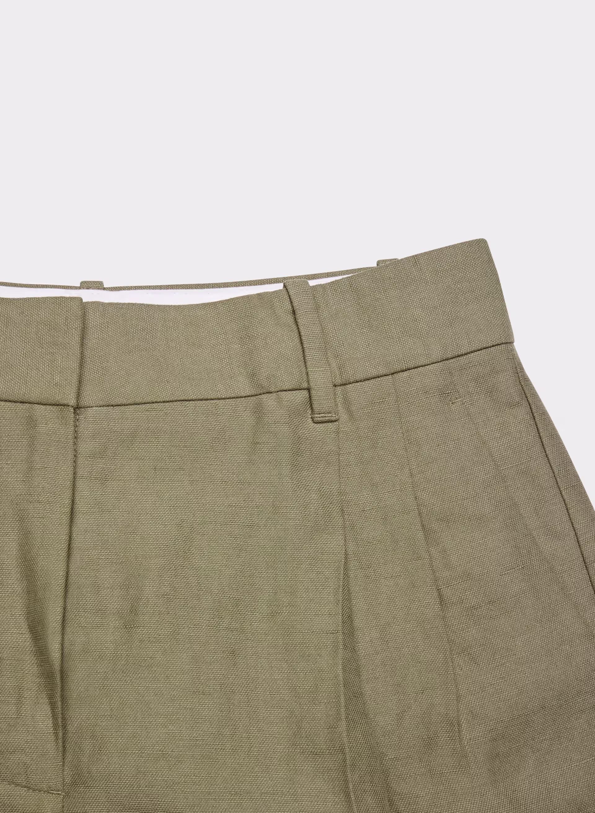 The Effortless Short™ Mid-Thigh - CruiseLinen™