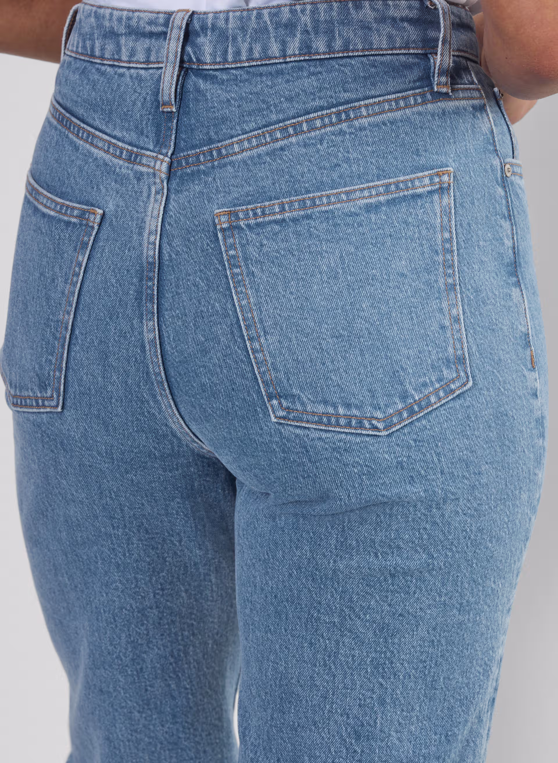 Denim Forum Remy Curve-fit Hi-rise Wide Jean