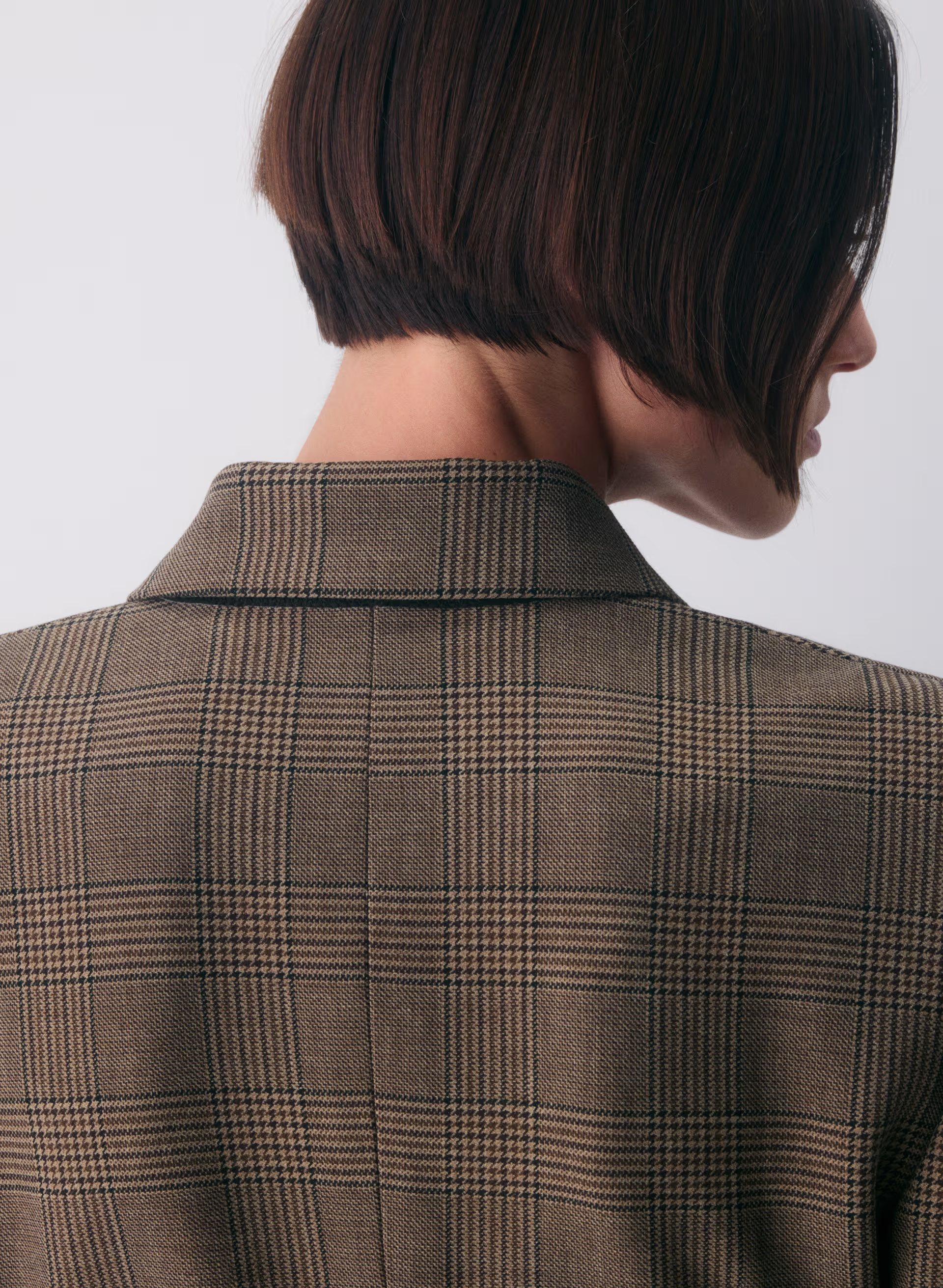 Standout Blazer - (Re)ssential