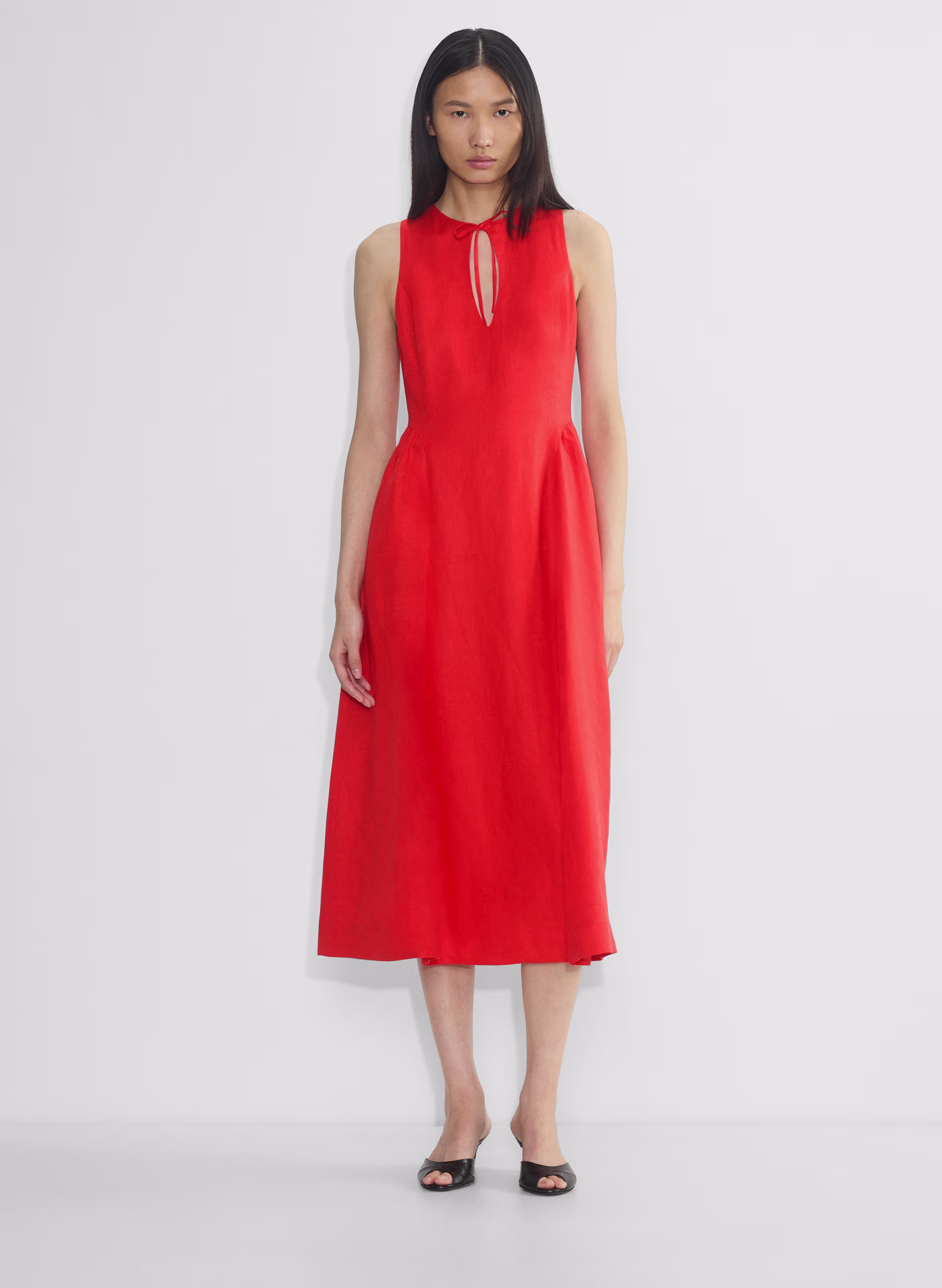 Countess Linen Dress