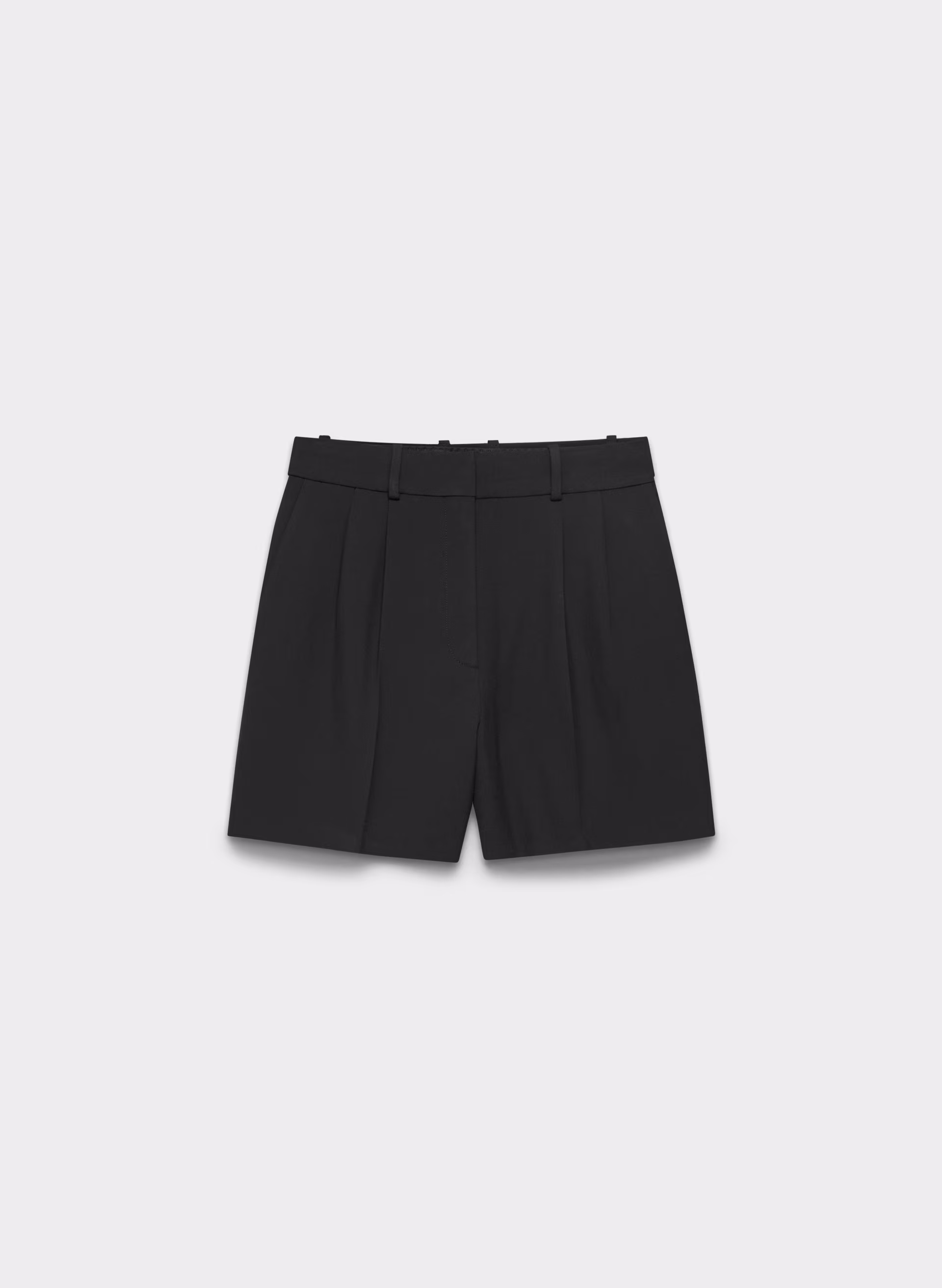 Pleated Mid-thigh Short