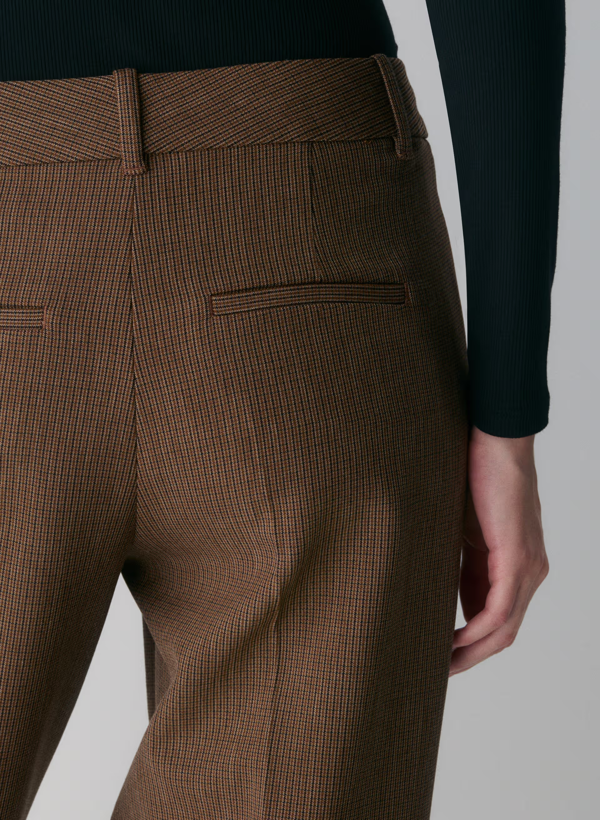 The Effortless Pant™ Lo-Rise - (Re)ssential