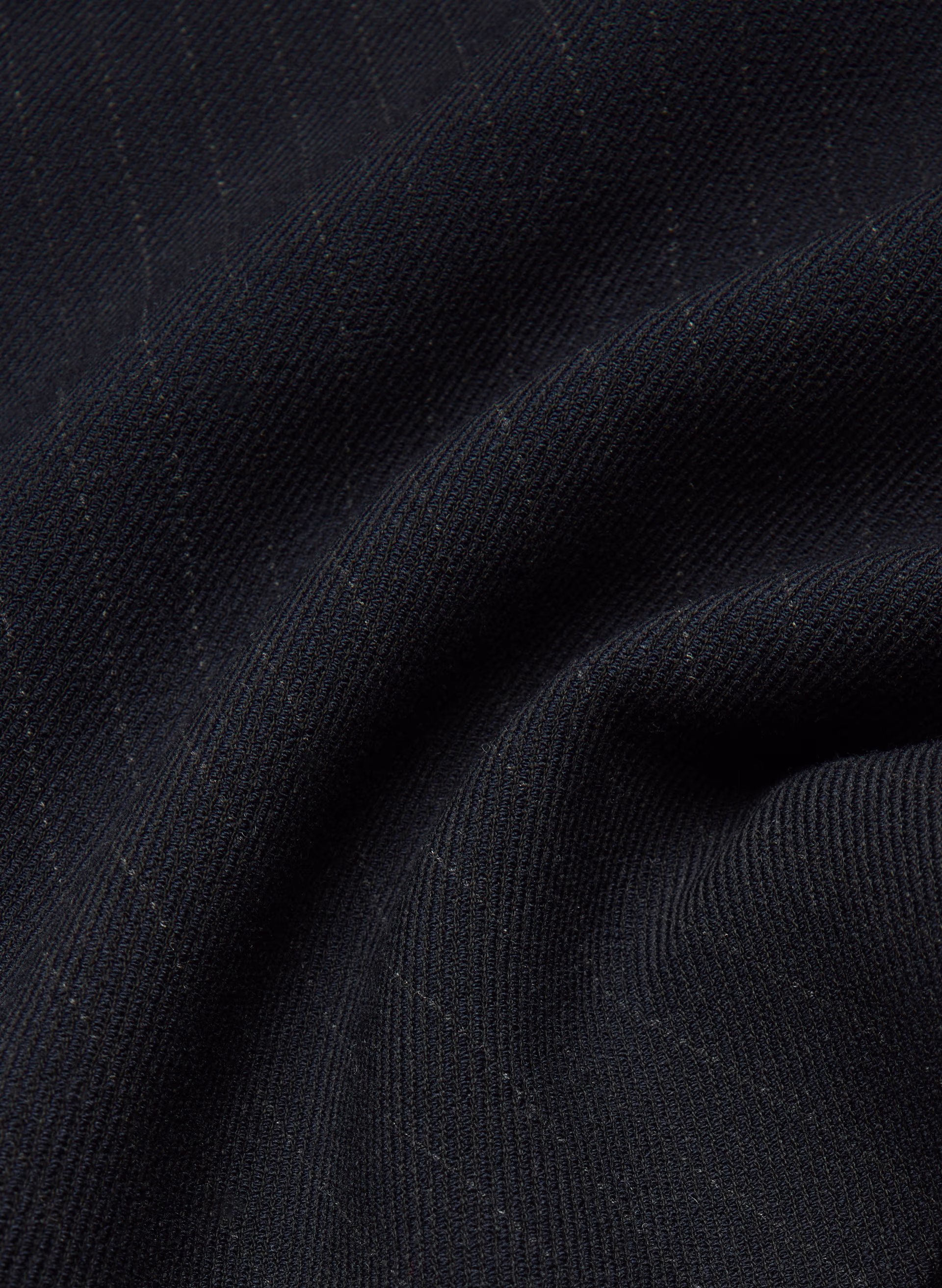 Agency Mini Short - (Re)ssential