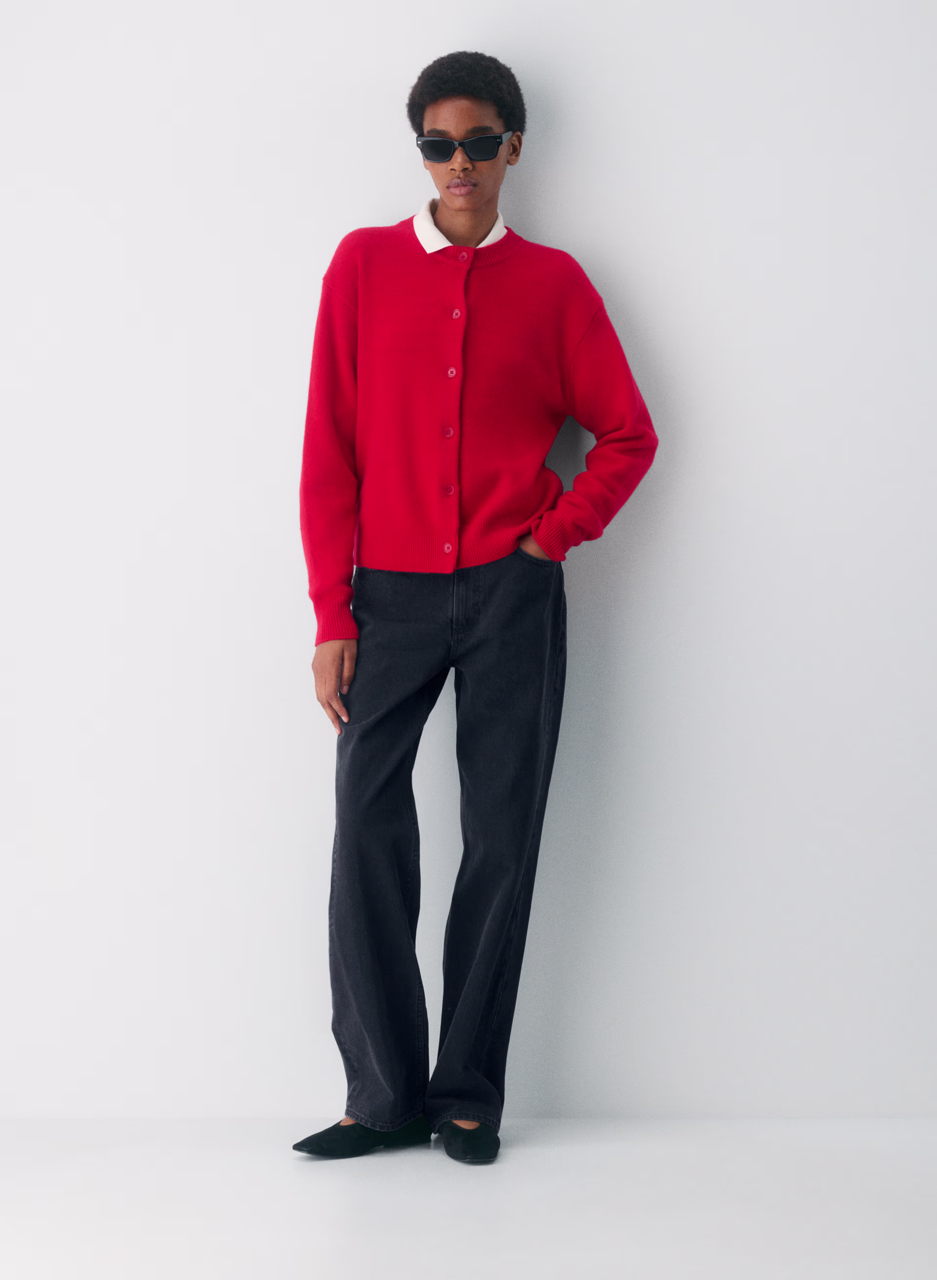 Essential Cashmere Relaxed Crew Cardigan