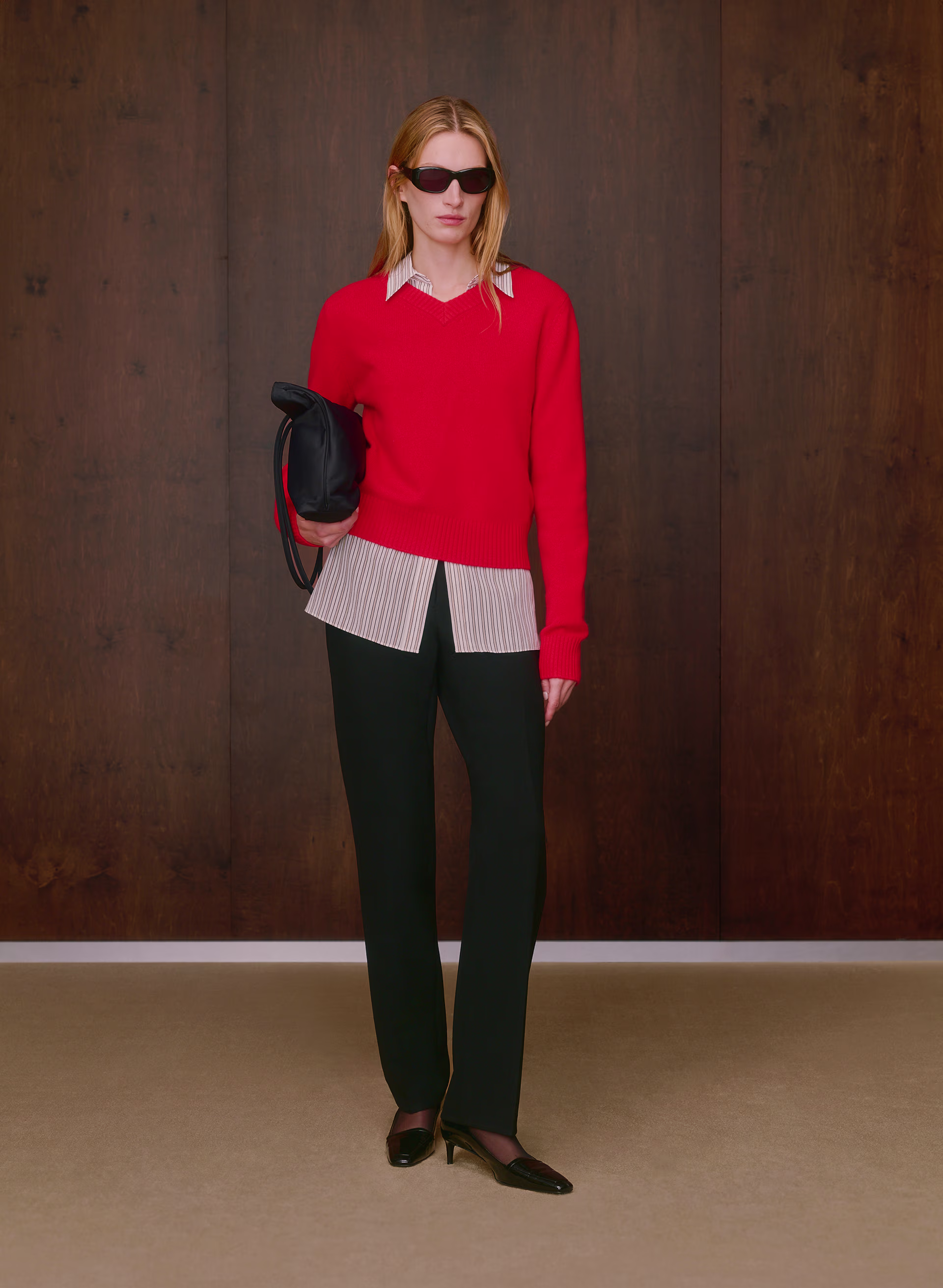 Essential Cashmere V-neck Sweater