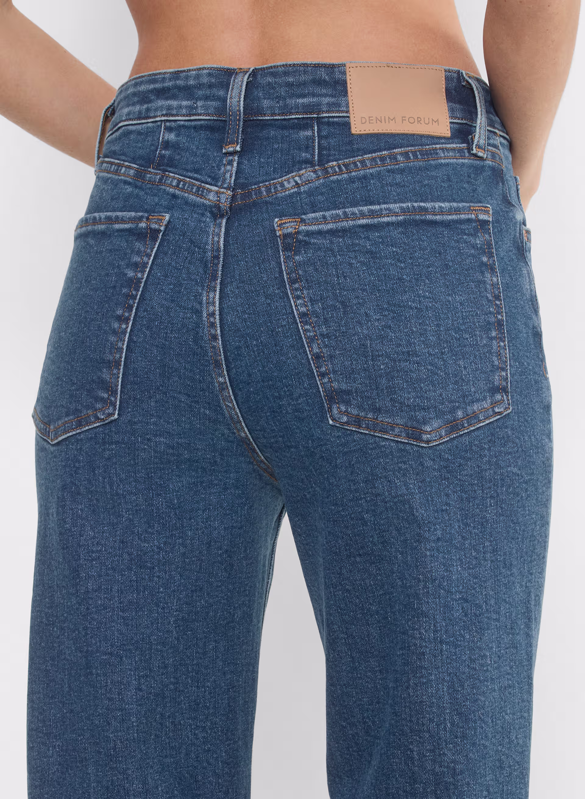 The ‘90s Snatched Hi-rise Wide Jean