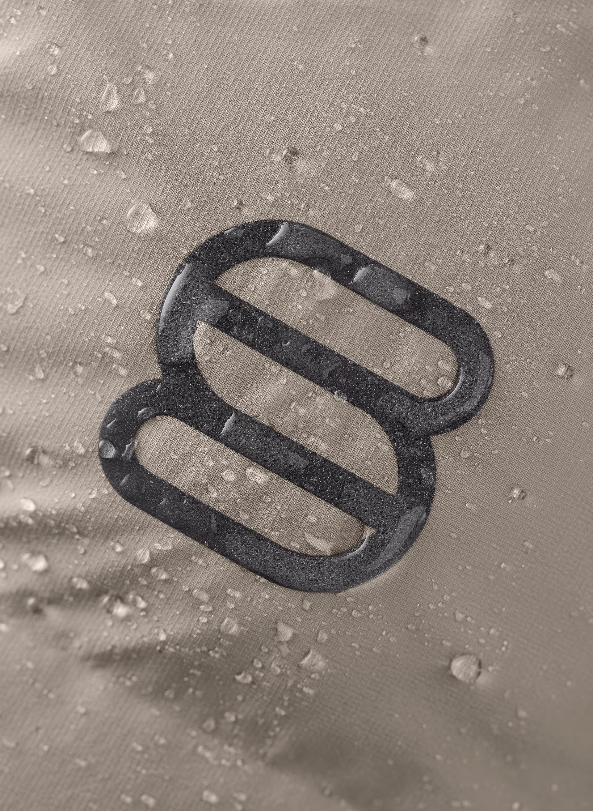 The SuperSnug Puff₂O™ Long - Rainstop™