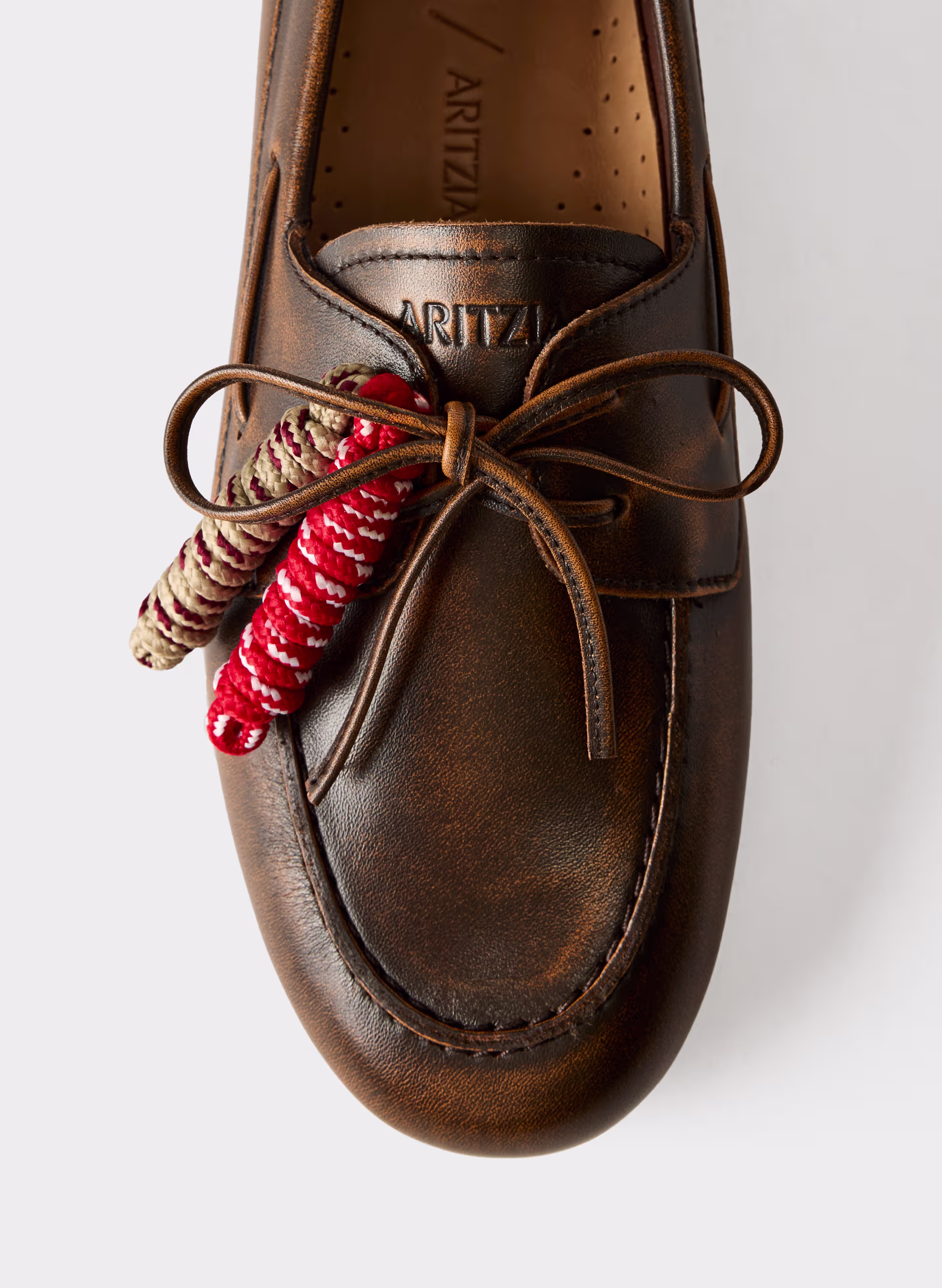 Sperry x Aritzia Slim Boat Shoe - Smooth Leather