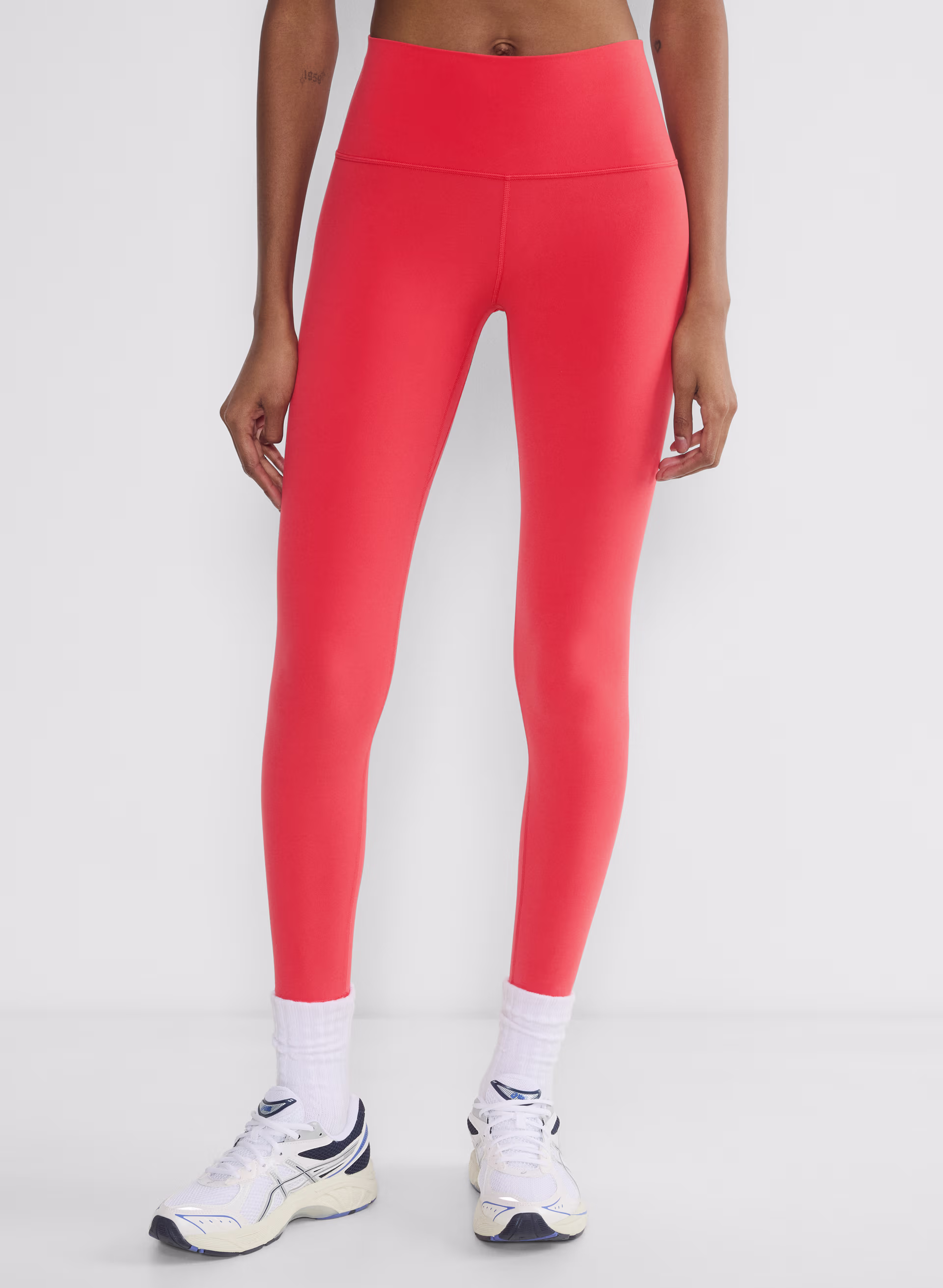 BUTTER Cheeky Hi-Rise 26