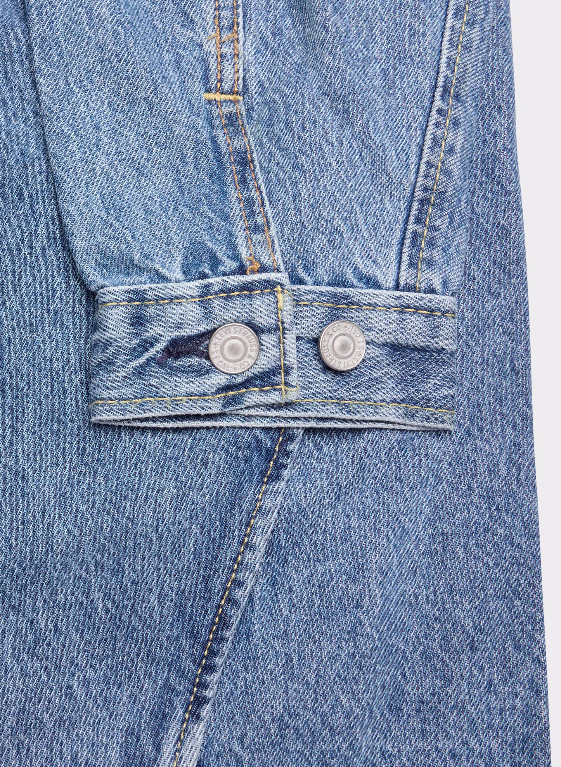 Levi's Twist Shacket