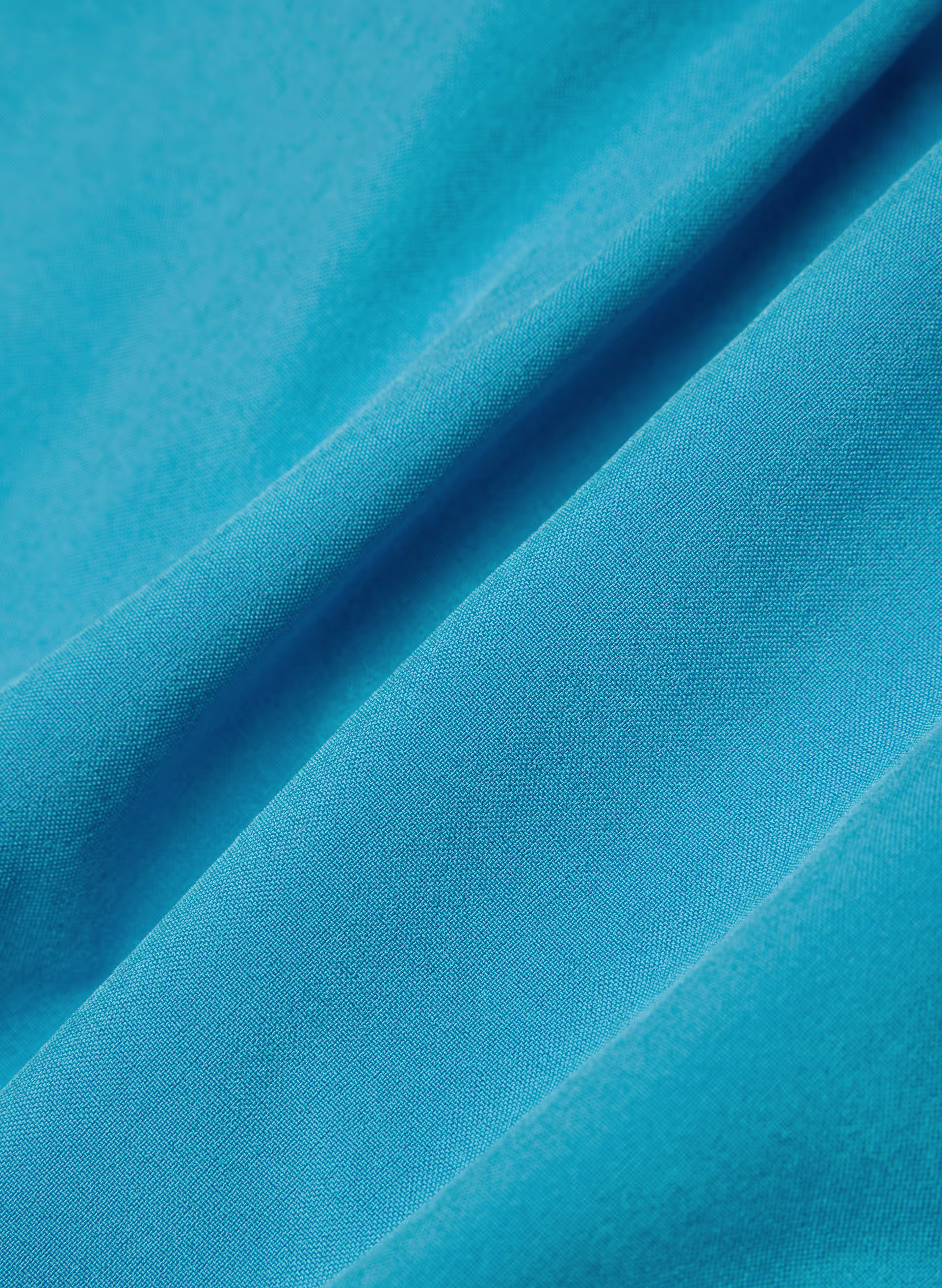 MoveTech™ Split Hi-Rise 3” Short