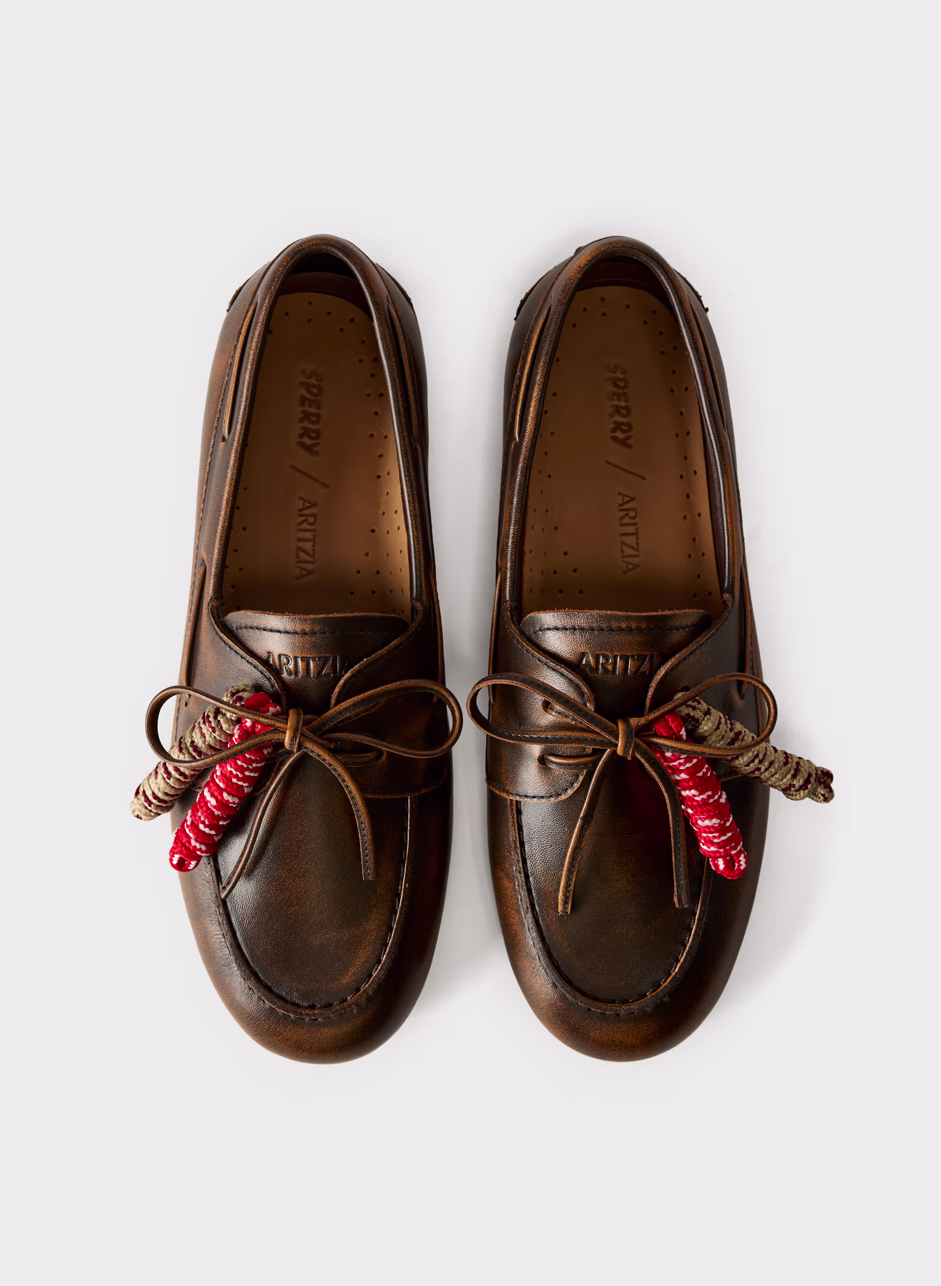 Sperry x Aritzia Slim Boat Shoe - Smooth Leather