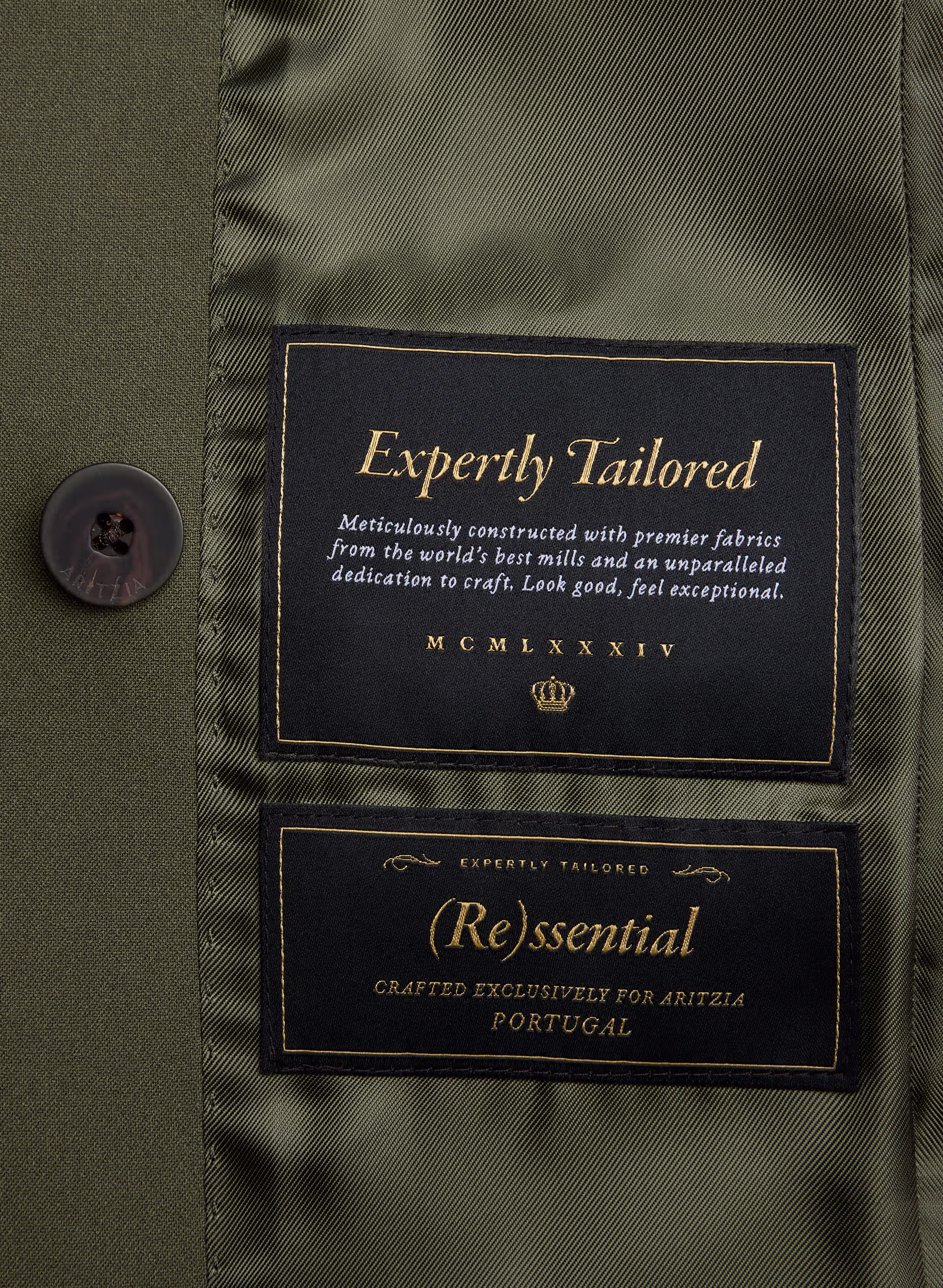 The Constant™ Coat - (Re)ssential