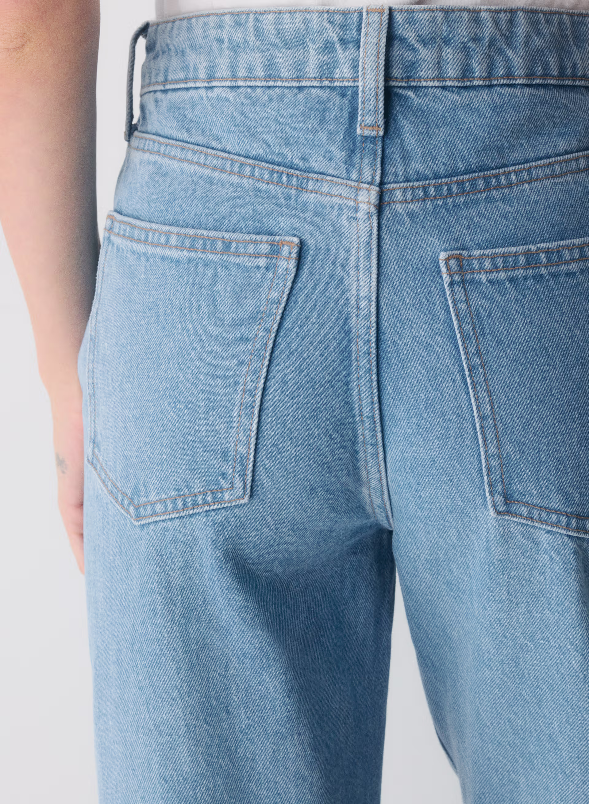 Denim Forum Sadie Relaxed Mid-rise Straight Jean