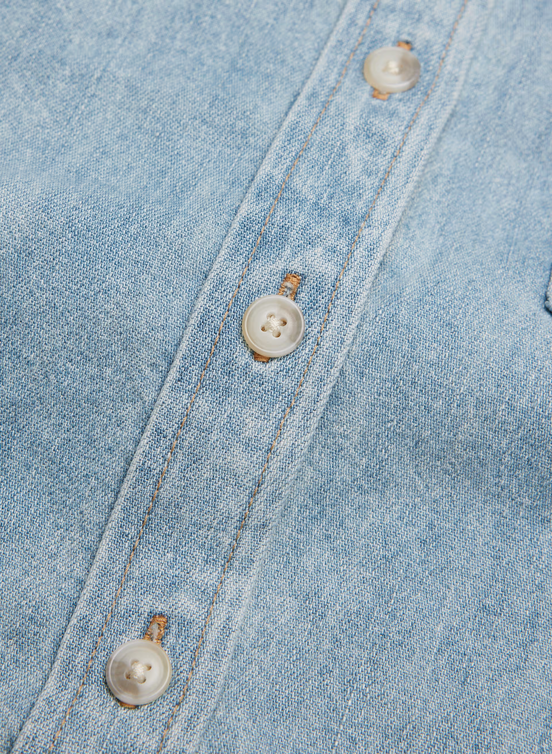 Denim Forum The ’80s Comfy Waist Denim Shirt