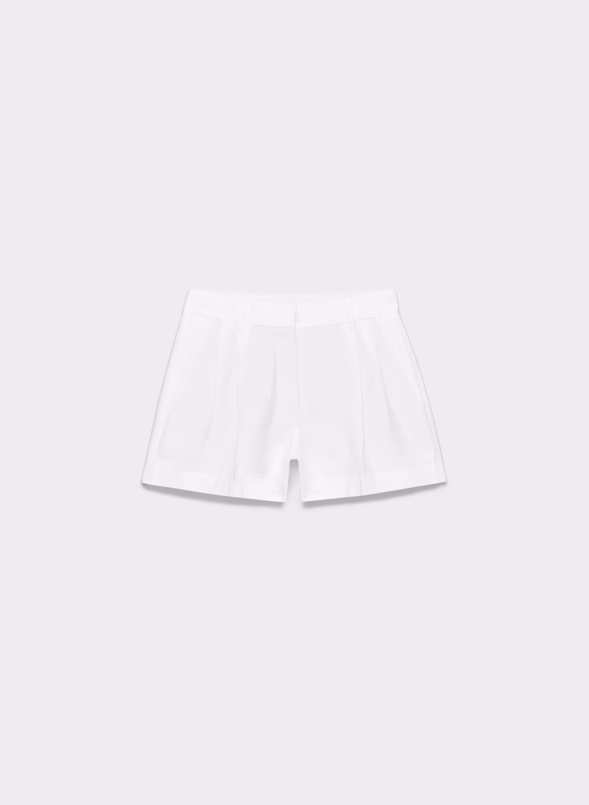 The Effortless Short™ Curve-fit Mini - CruiseLinen™