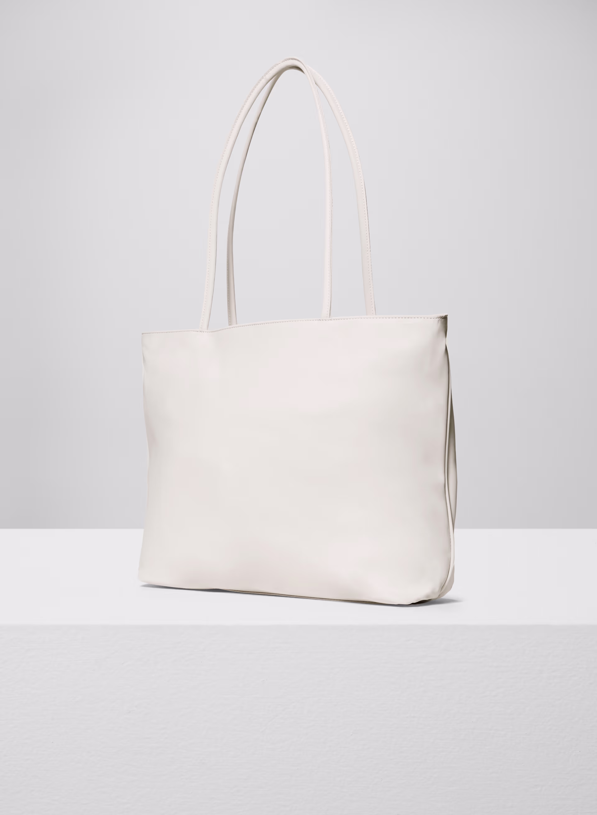 Idolize Bigger Tote Bag