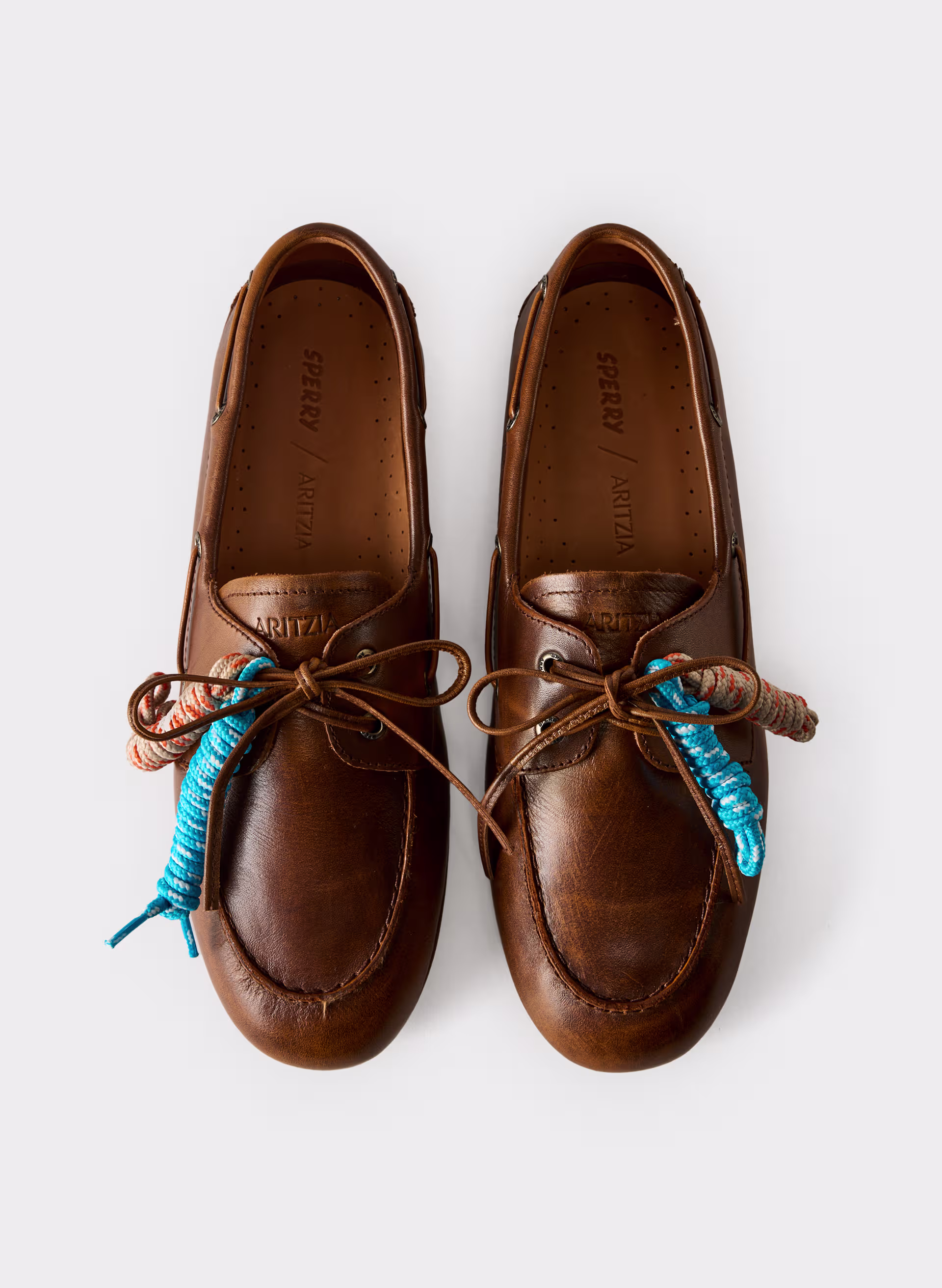 Sperry x Aritzia Slim Boat Shoe - Smooth Leather