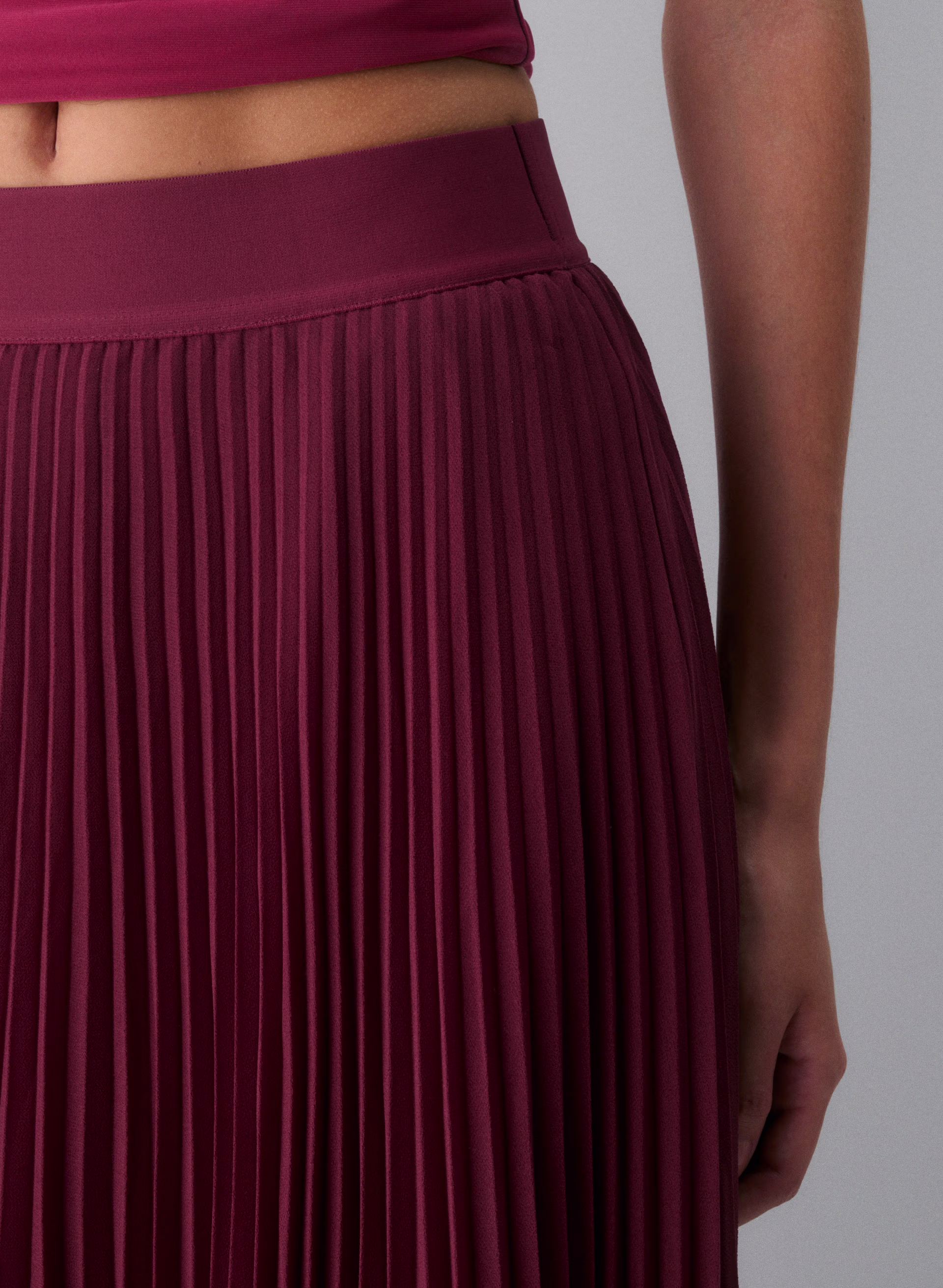 Twirl Pleated Skirt