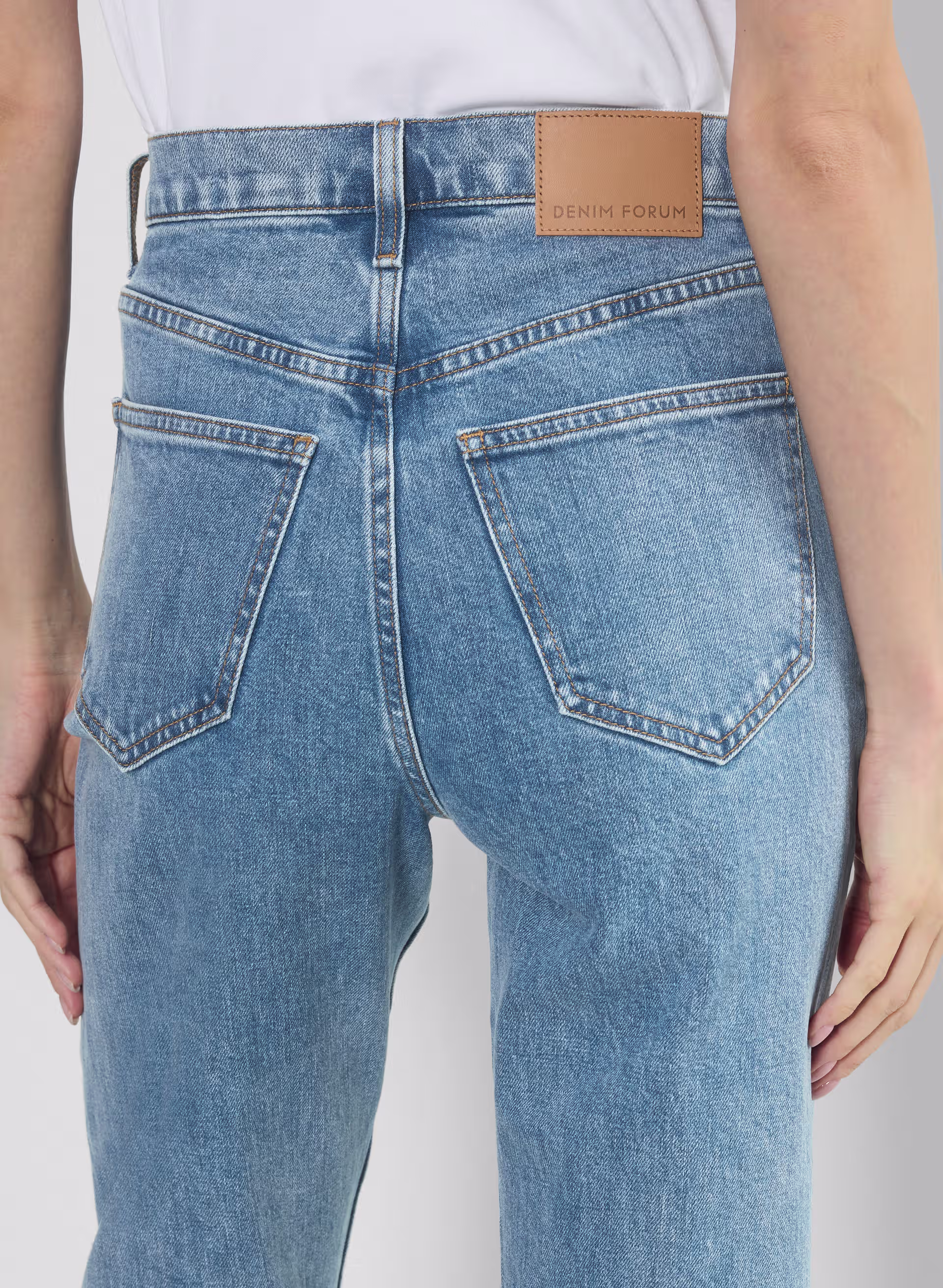 Denim Forum The Arlo Hi-rise Straight Jean