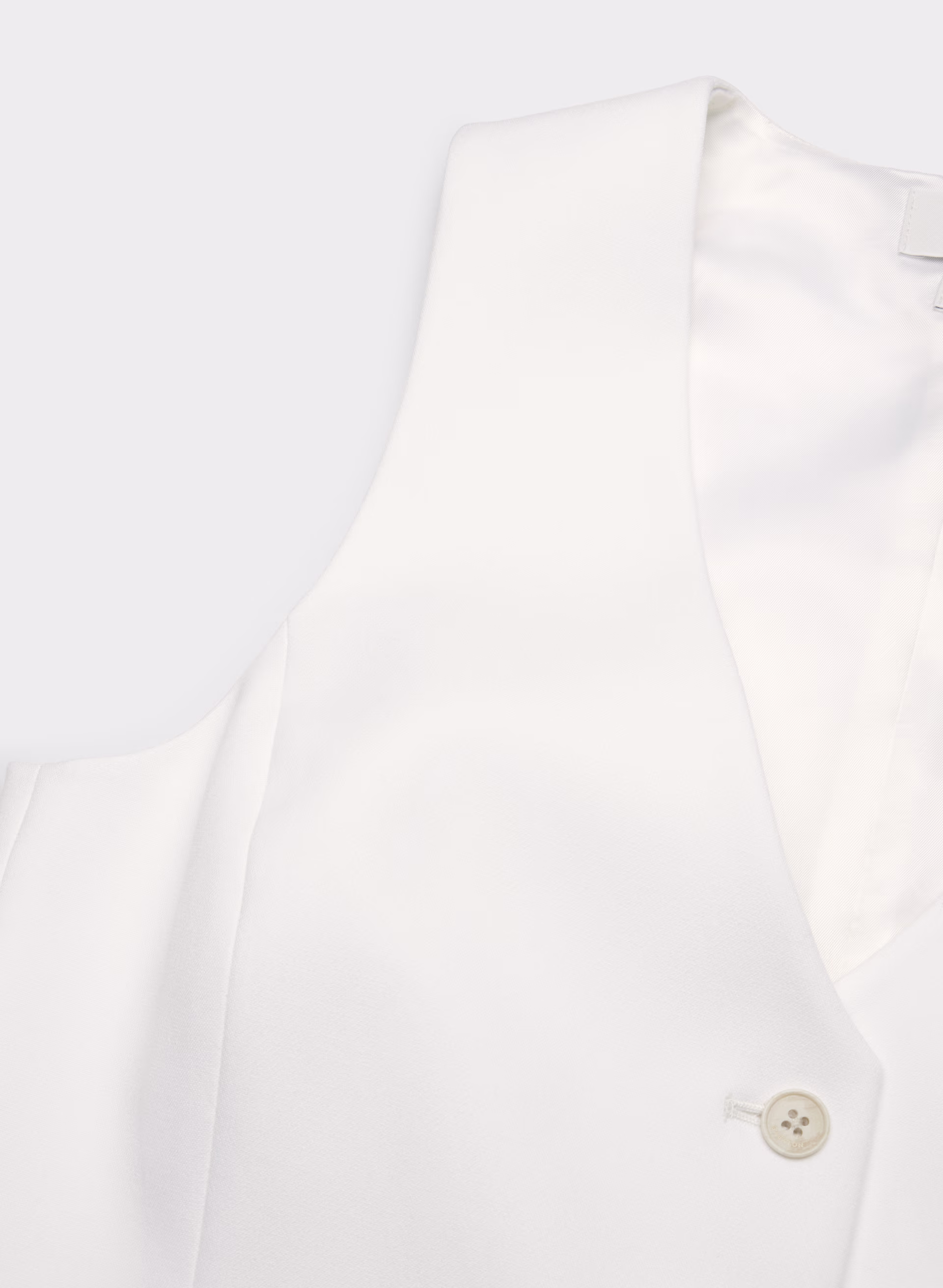 Deniro Vest - (Re)ssential