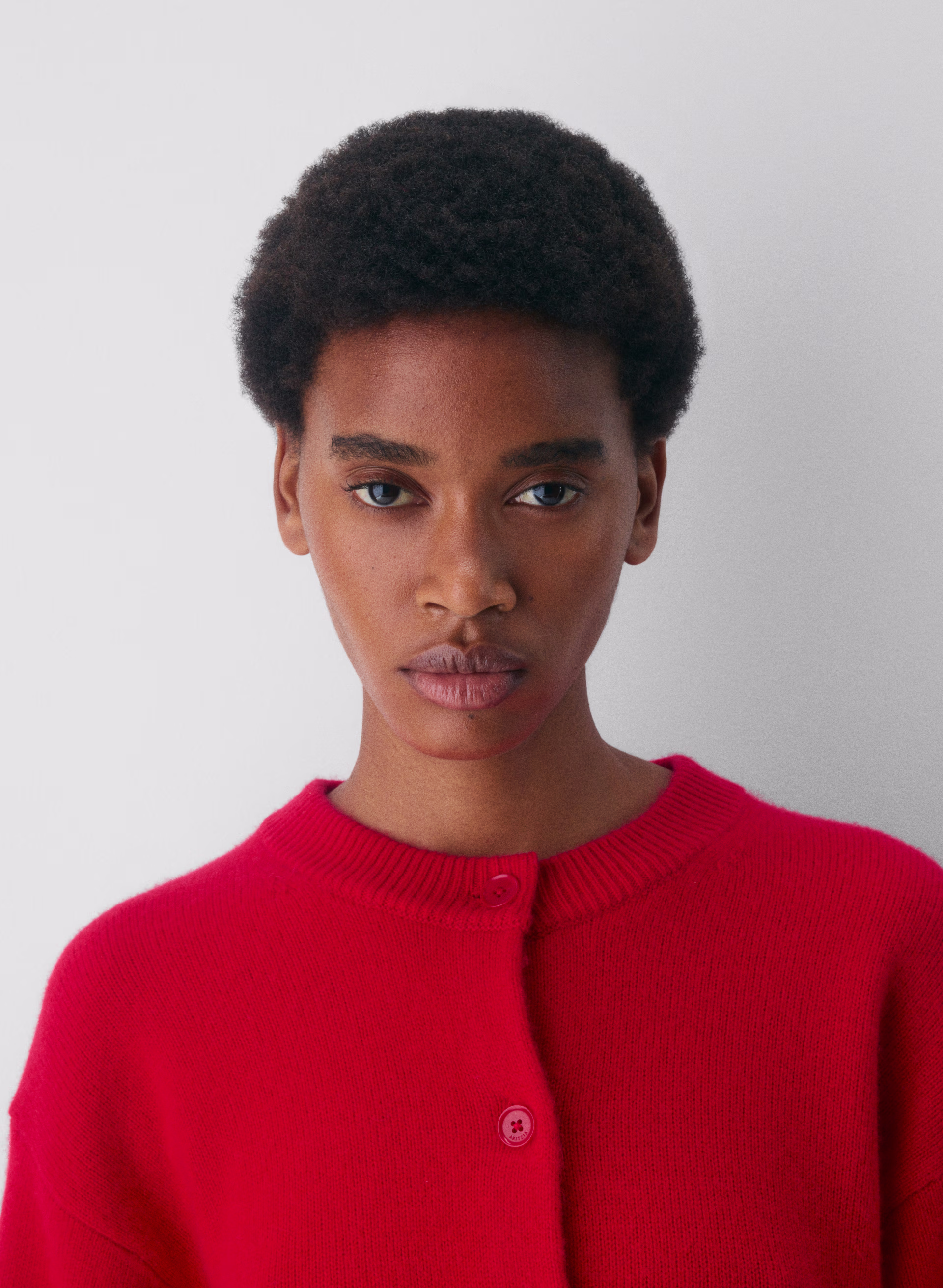 Essential Cashmere Relaxed Crew Cardigan