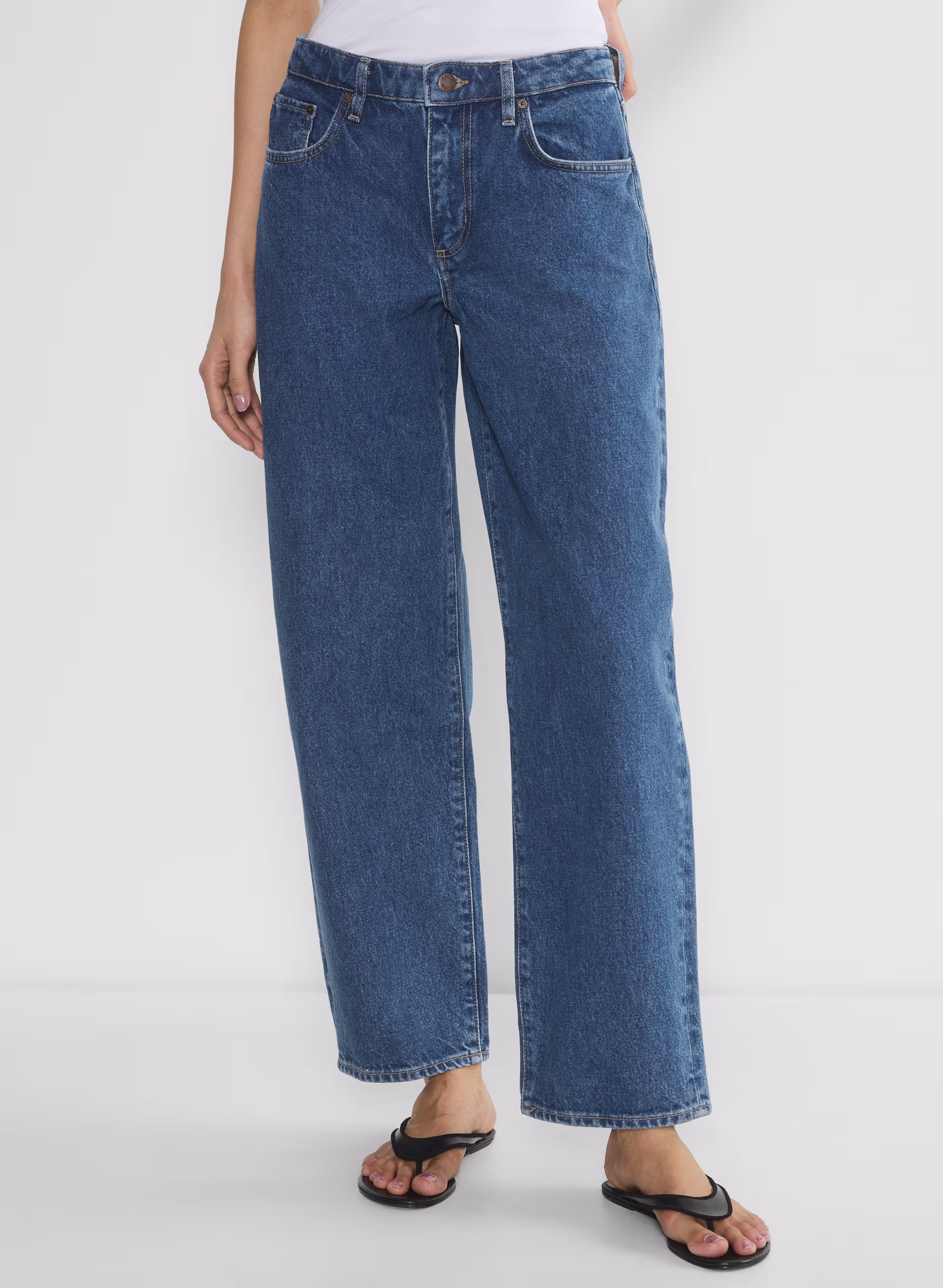Kai Relaxed Mid-rise Barrel Jean