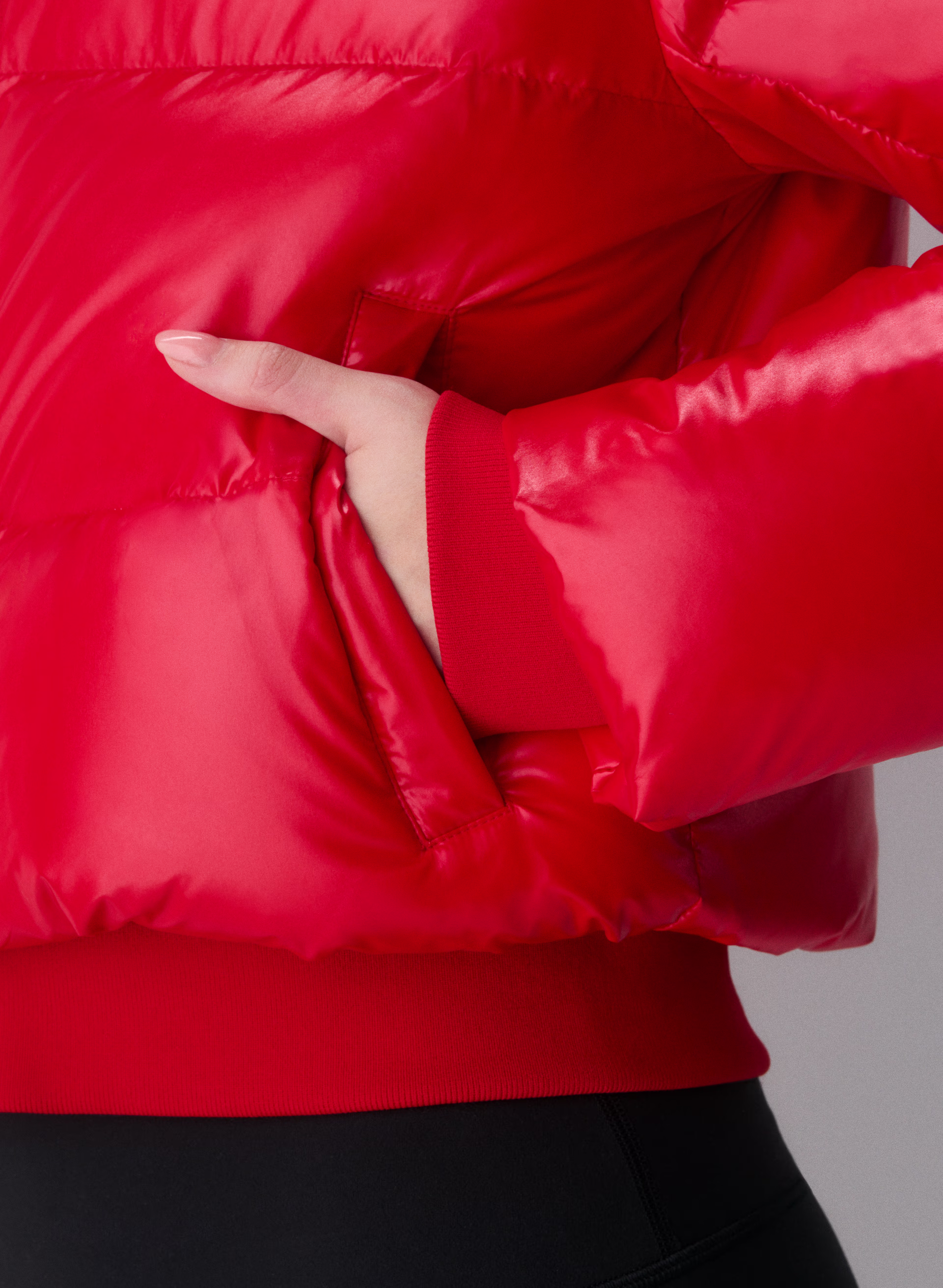 The Super Resort Puff™ - Hi-Gloss