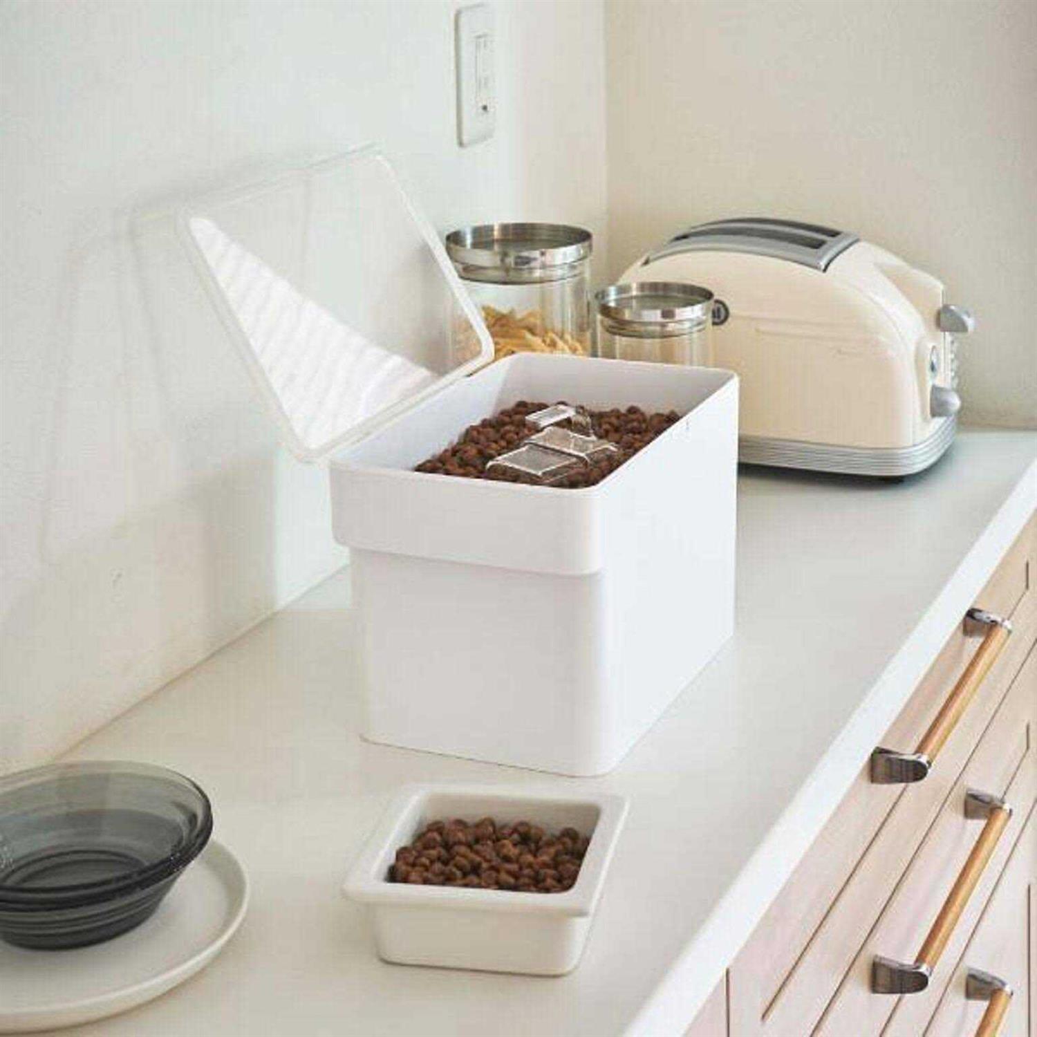 Yamazaki Home Airtight Pet Food Container - Pet Supplies online store