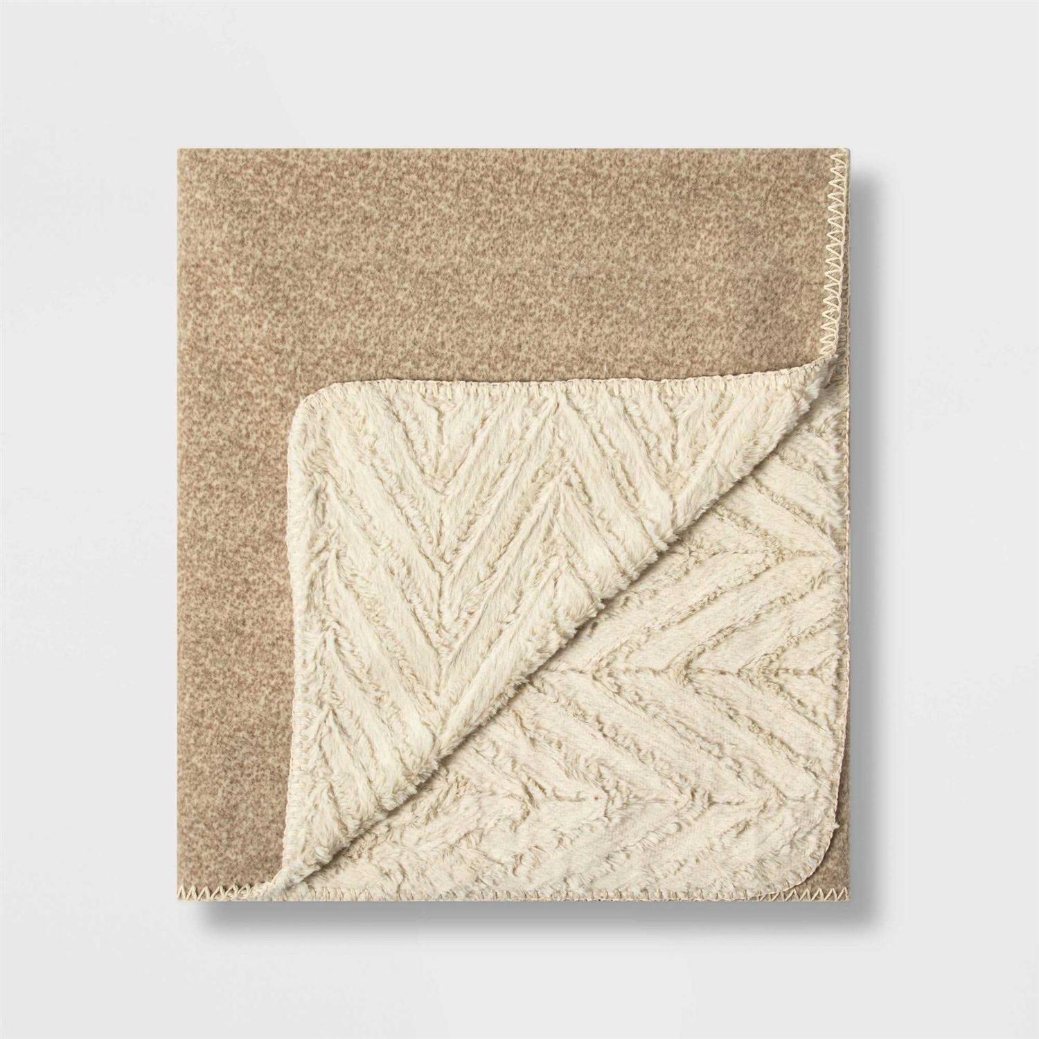 Boots & Barkley Dog Blanket Heather Fleece - Pet Supplies online store