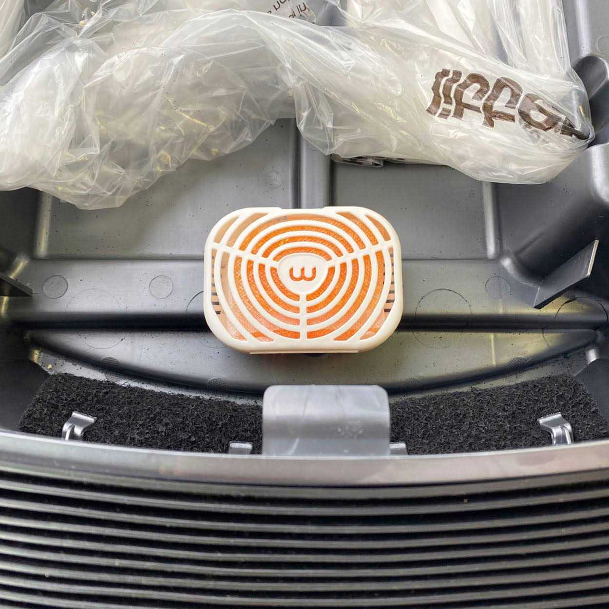 OdorTrap Litter Box Deordorizer by Whisker - Pet Supplies online store